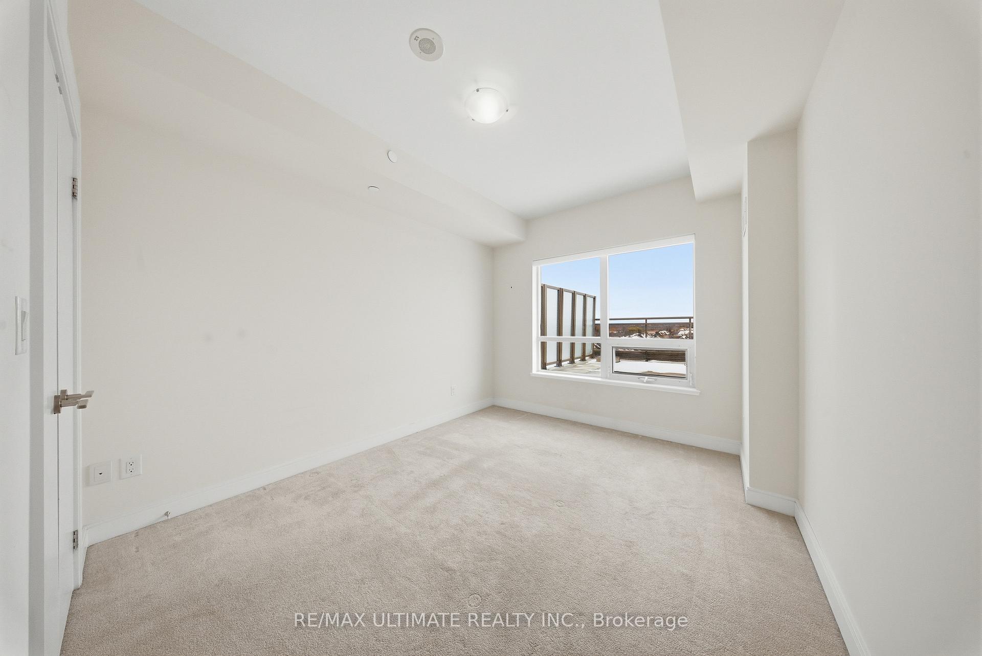 Photo 11 of Unit 627, 540 Bur Oak Avenue, Markham, Berczy — HOMEH