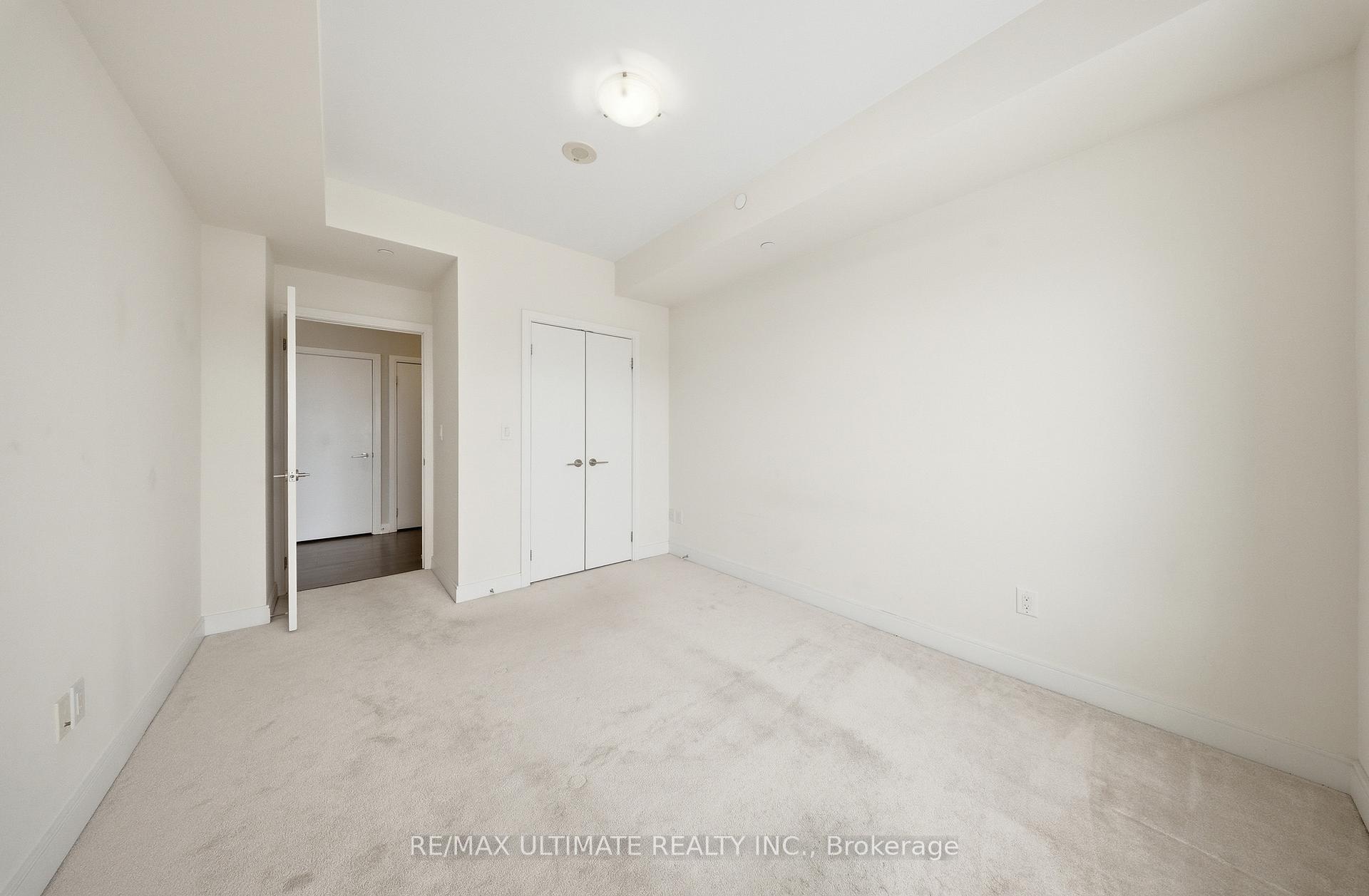 Photo 12 of Unit 627, 540 Bur Oak Avenue, Markham, Berczy — HOMEH