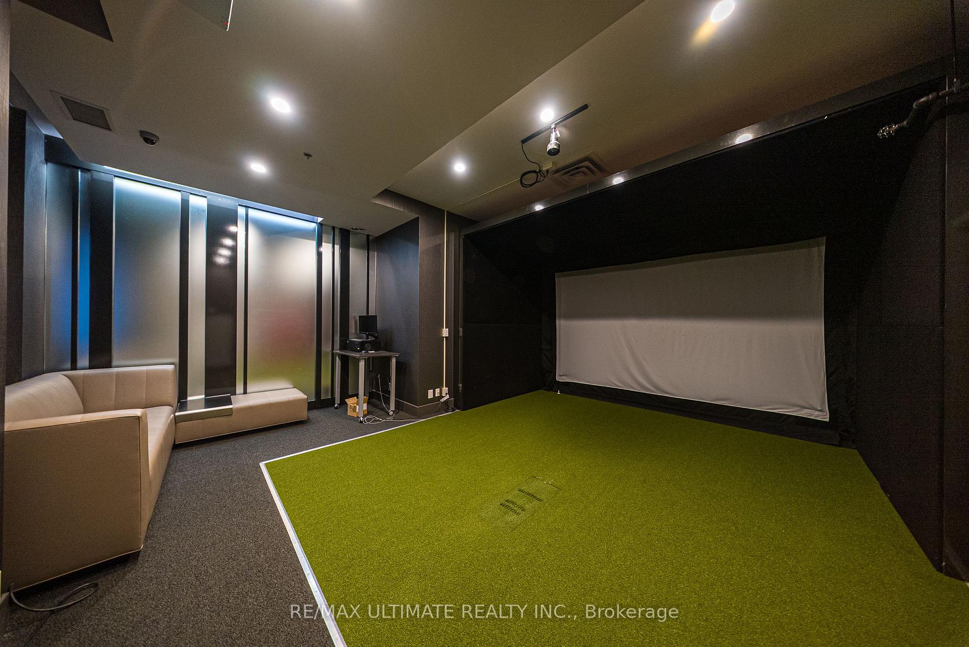 Photo 33 of Unit 627, 540 Bur Oak Avenue, Markham, Berczy — HOMEH