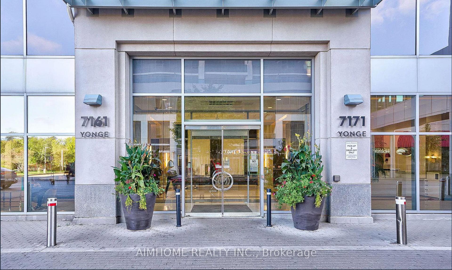 Photo 2 of Unit 1707, 7171 Yonge Street, Markham, Thornhill — HOMEH