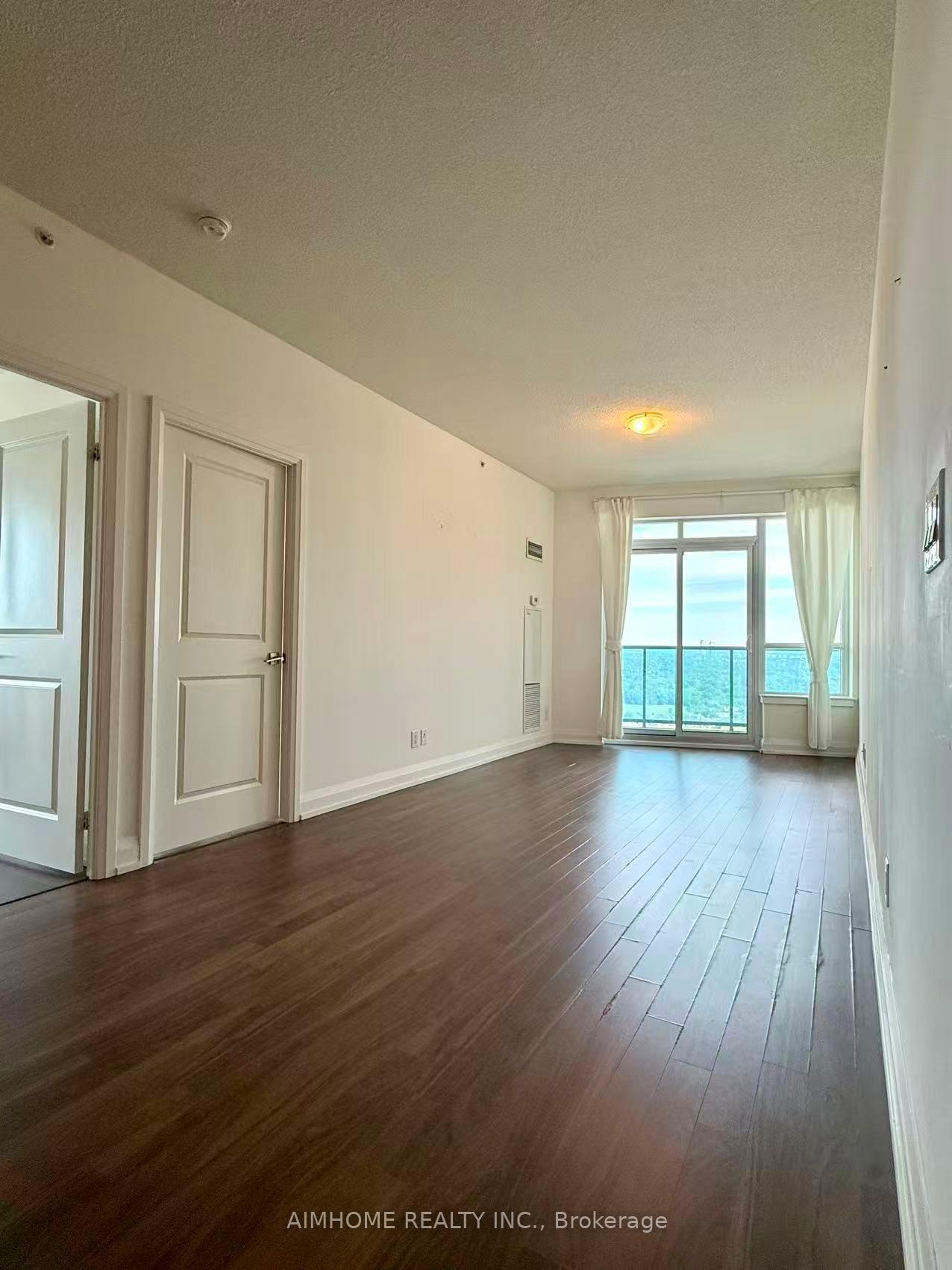 Photo 6 of Unit 1707, 7171 Yonge Street, Markham, Thornhill — HOMEH