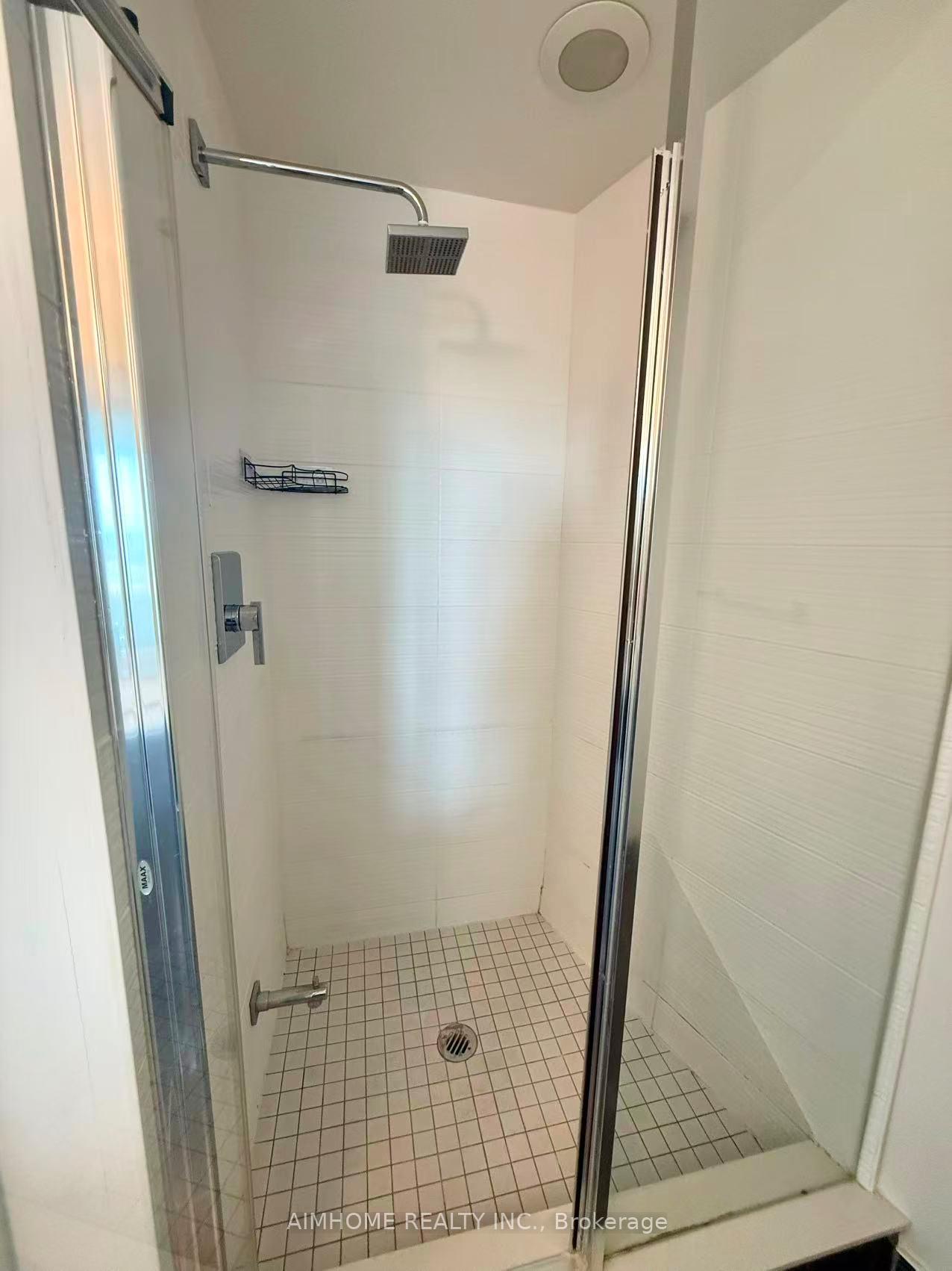 Photo 11 of Unit 1707, 7171 Yonge Street, Markham, Thornhill — HOMEH