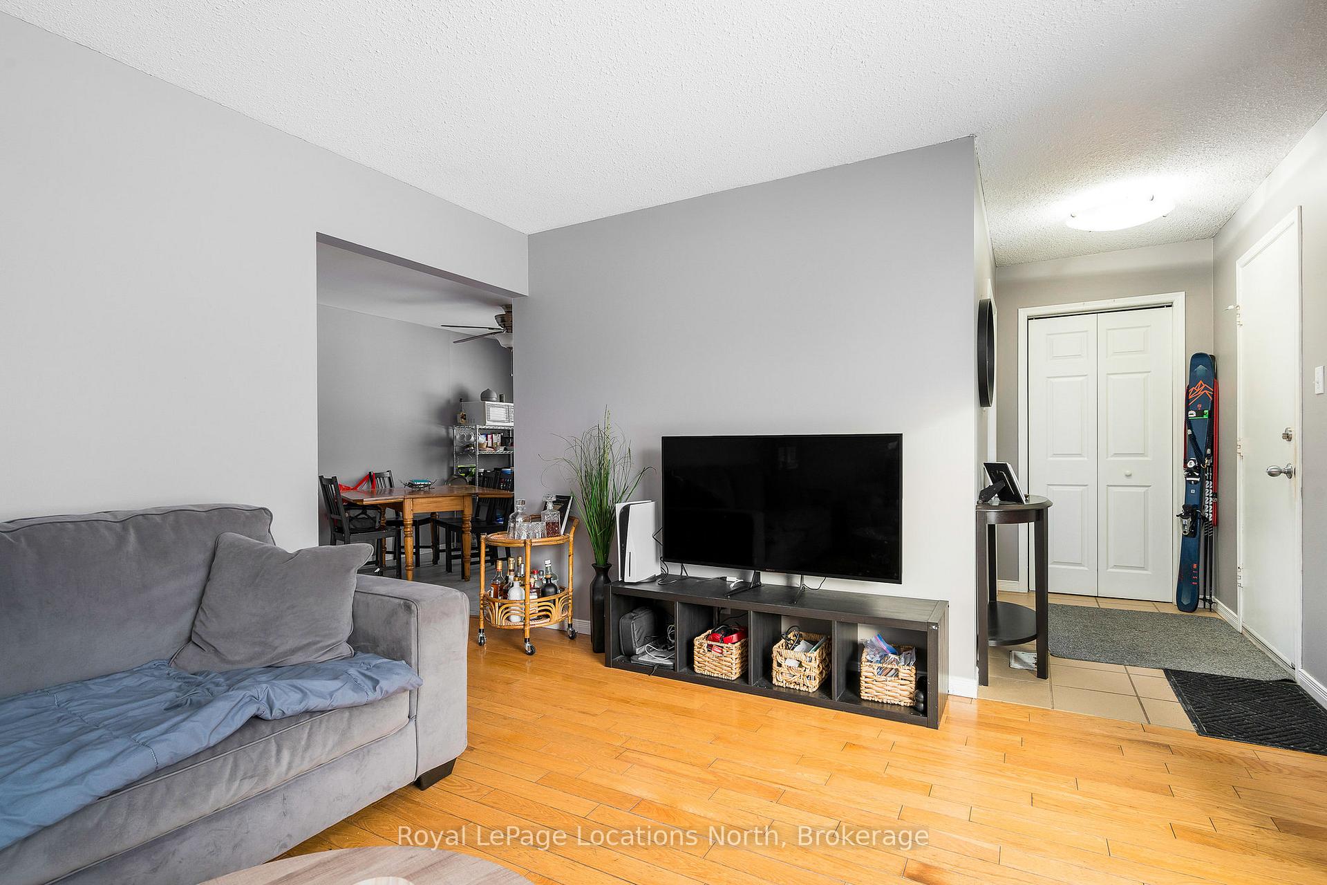 Photo 8 of 38 Sproule Avenue, Collingwood — HOMEH