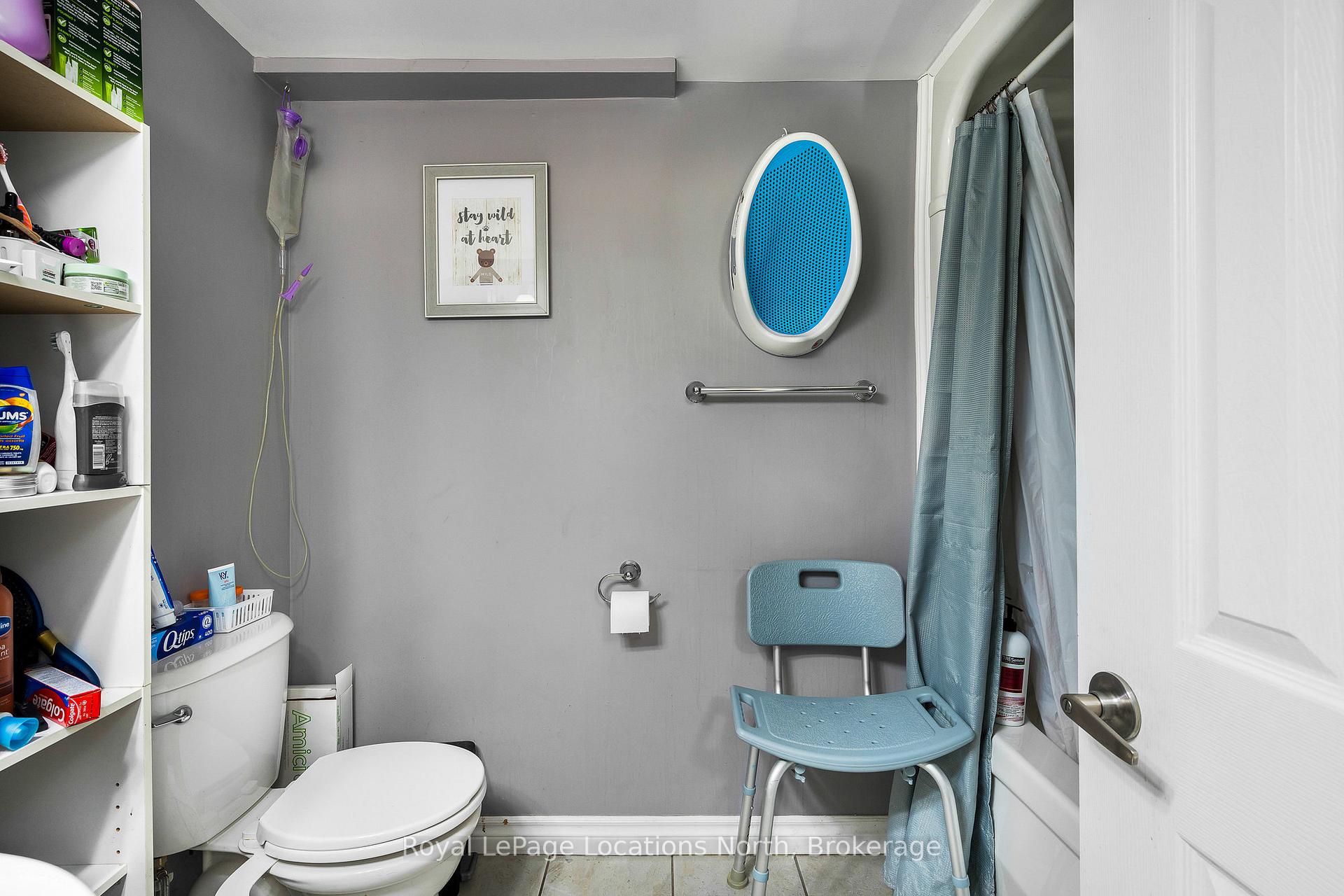 Photo 20 of 38 Sproule Avenue, Collingwood — HOMEH