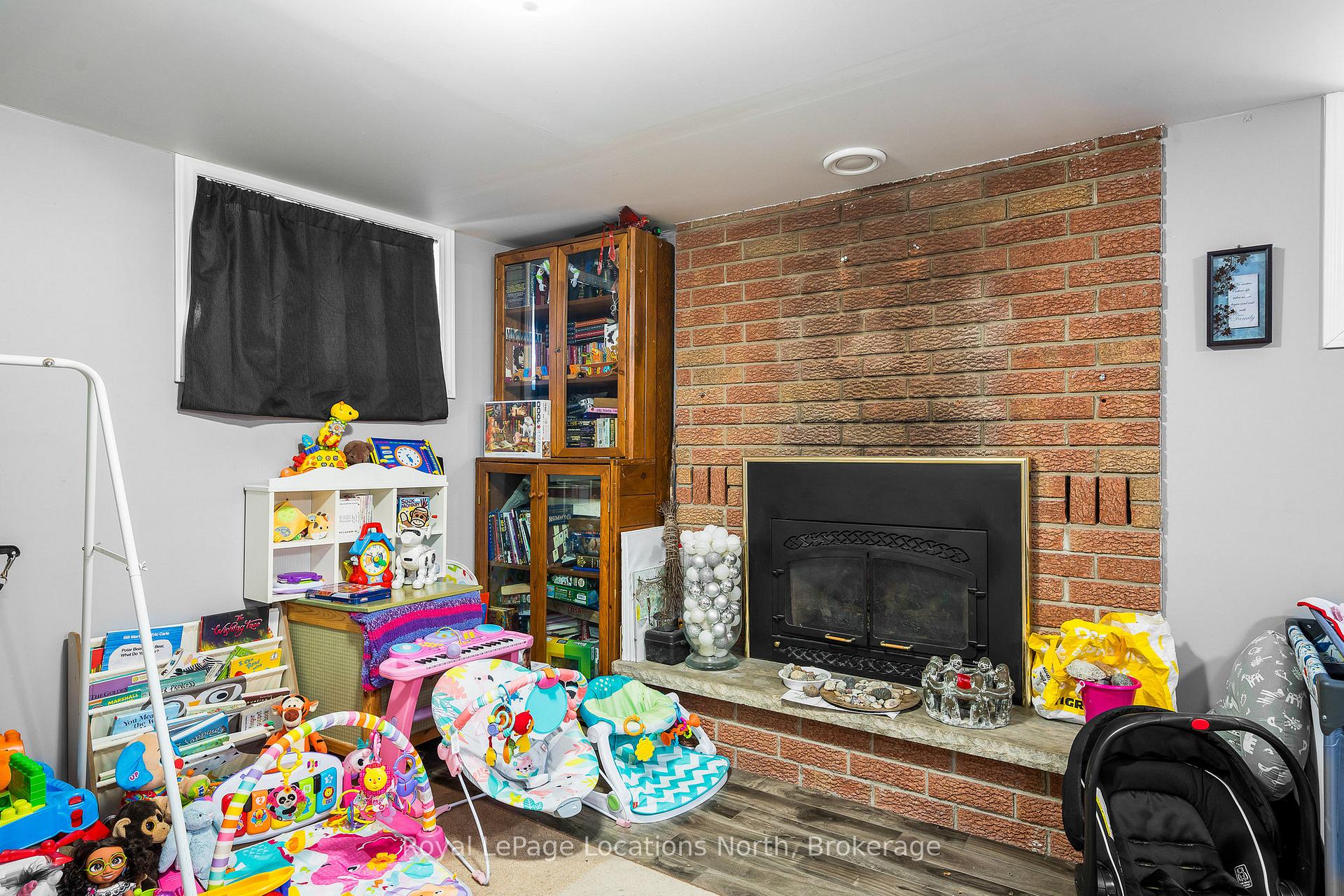 Photo 23 of 38 Sproule Avenue, Collingwood — HOMEH