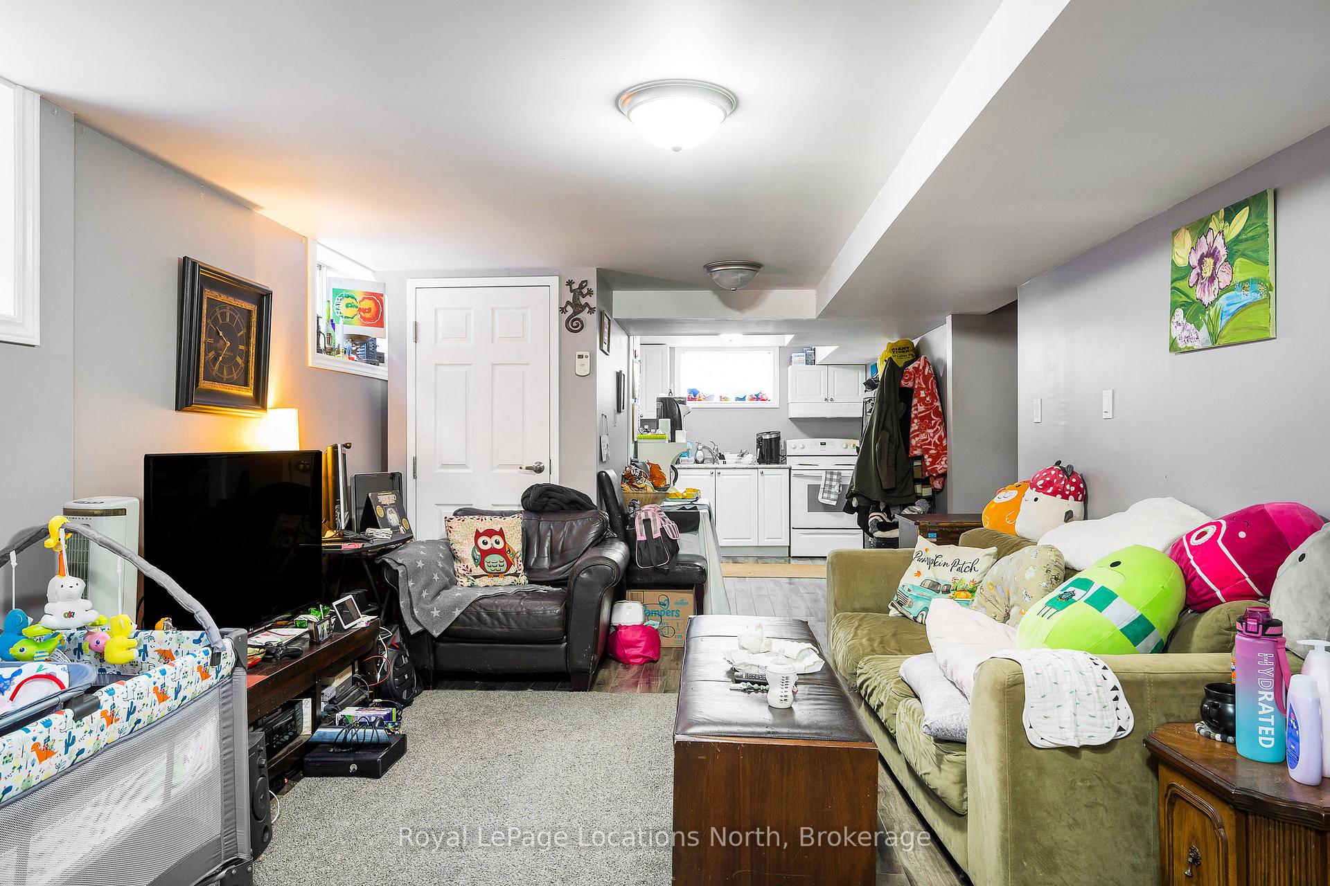 Photo 29 of 38 Sproule Avenue, Collingwood — HOMEH