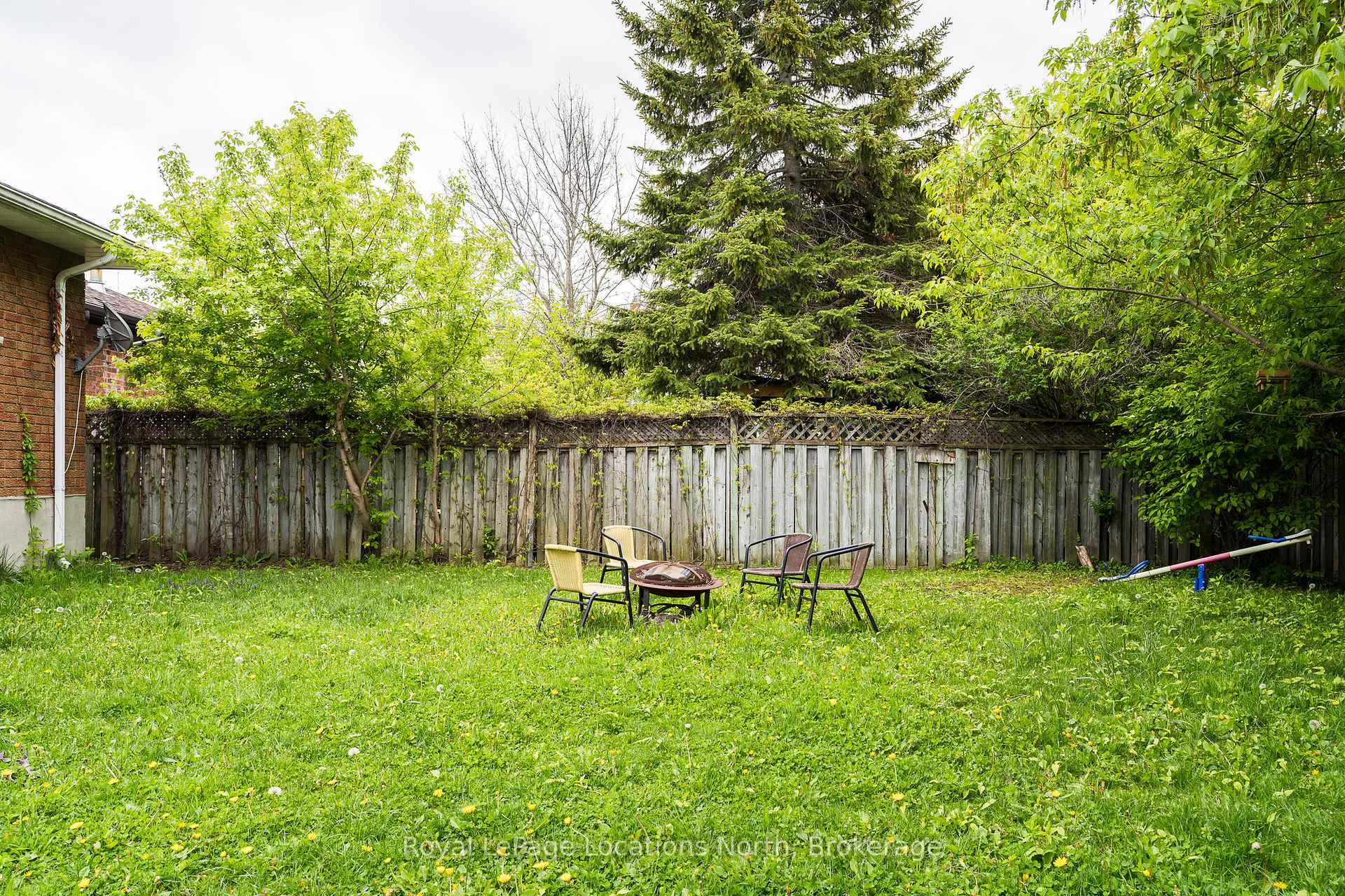 Photo 35 of 38 Sproule Avenue, Collingwood — HOMEH