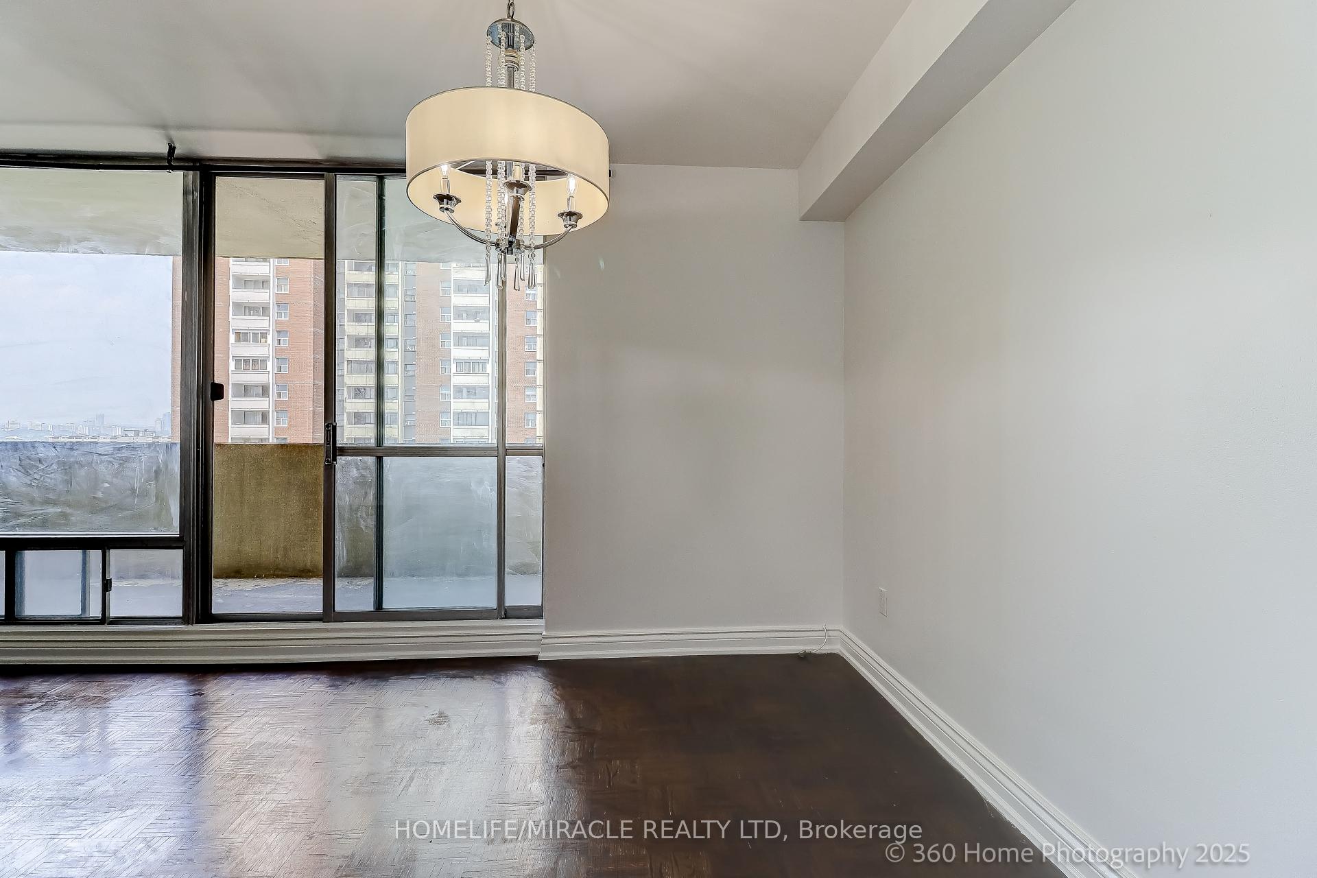 Photo 10 of Unit 1819, 5 Massey Square, Toronto, Crescent Town — HOMEH