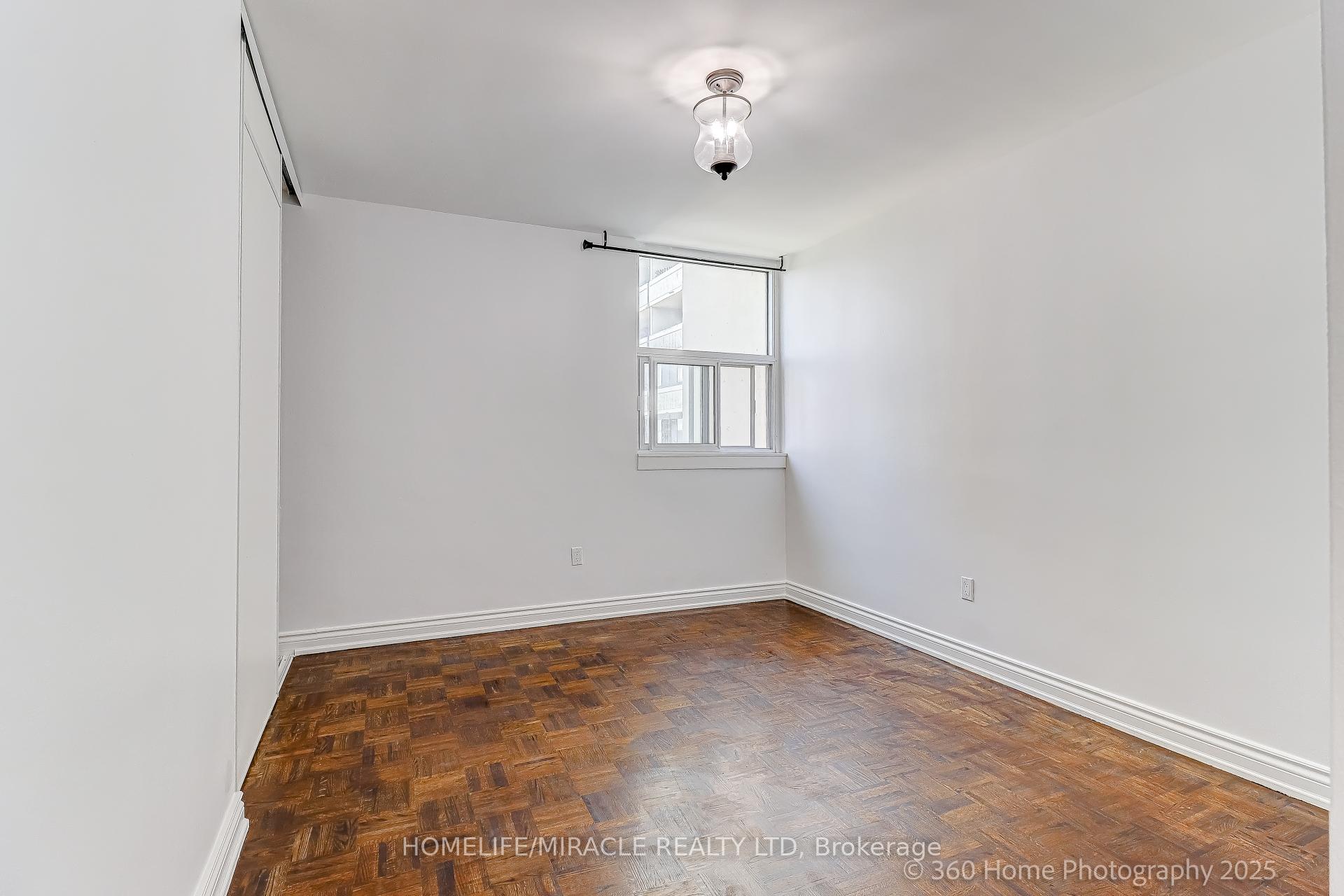 Photo 15 of Unit 1819, 5 Massey Square, Toronto, Crescent Town — HOMEH