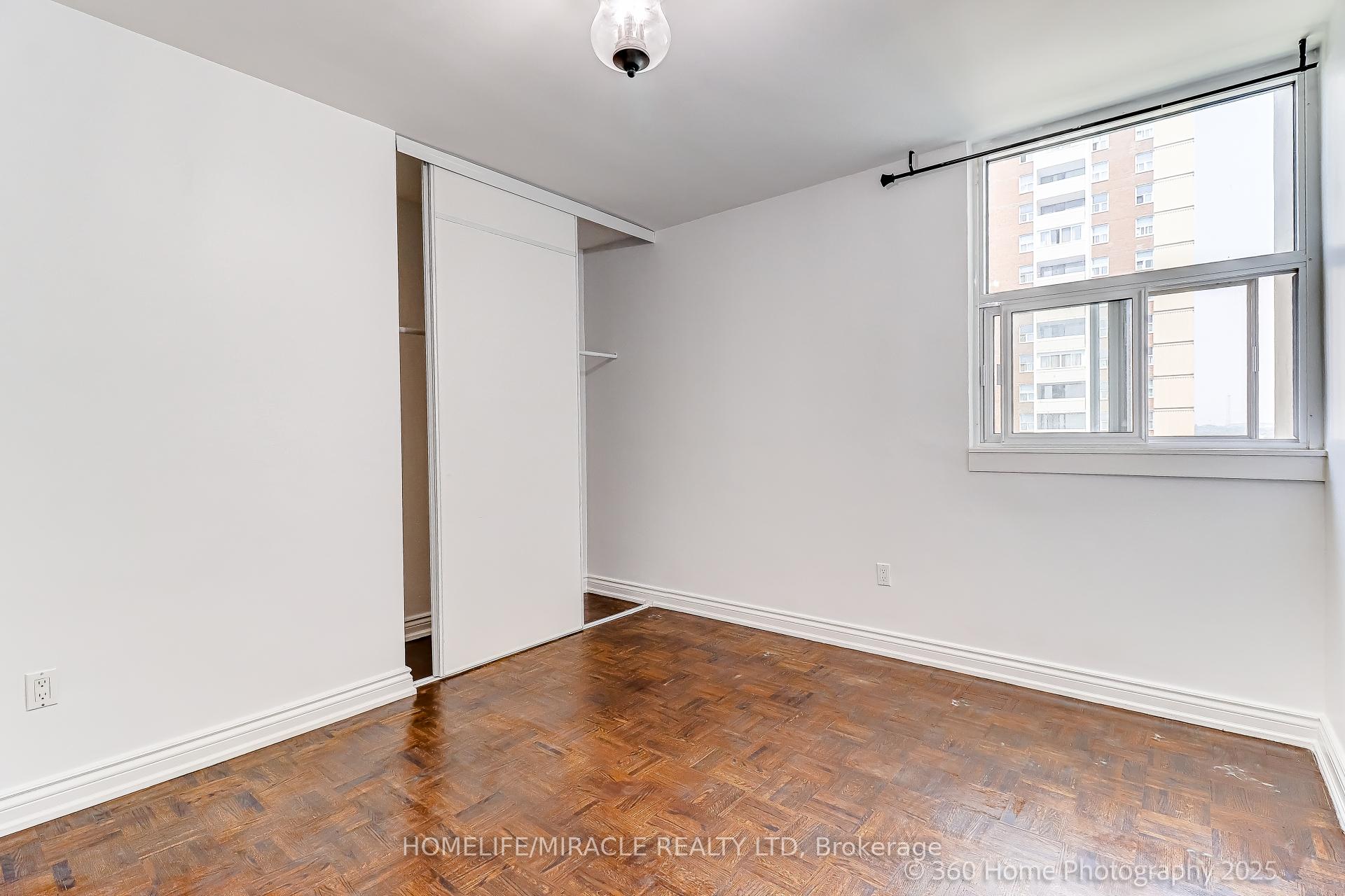 Photo 16 of Unit 1819, 5 Massey Square, Toronto, Crescent Town — HOMEH
