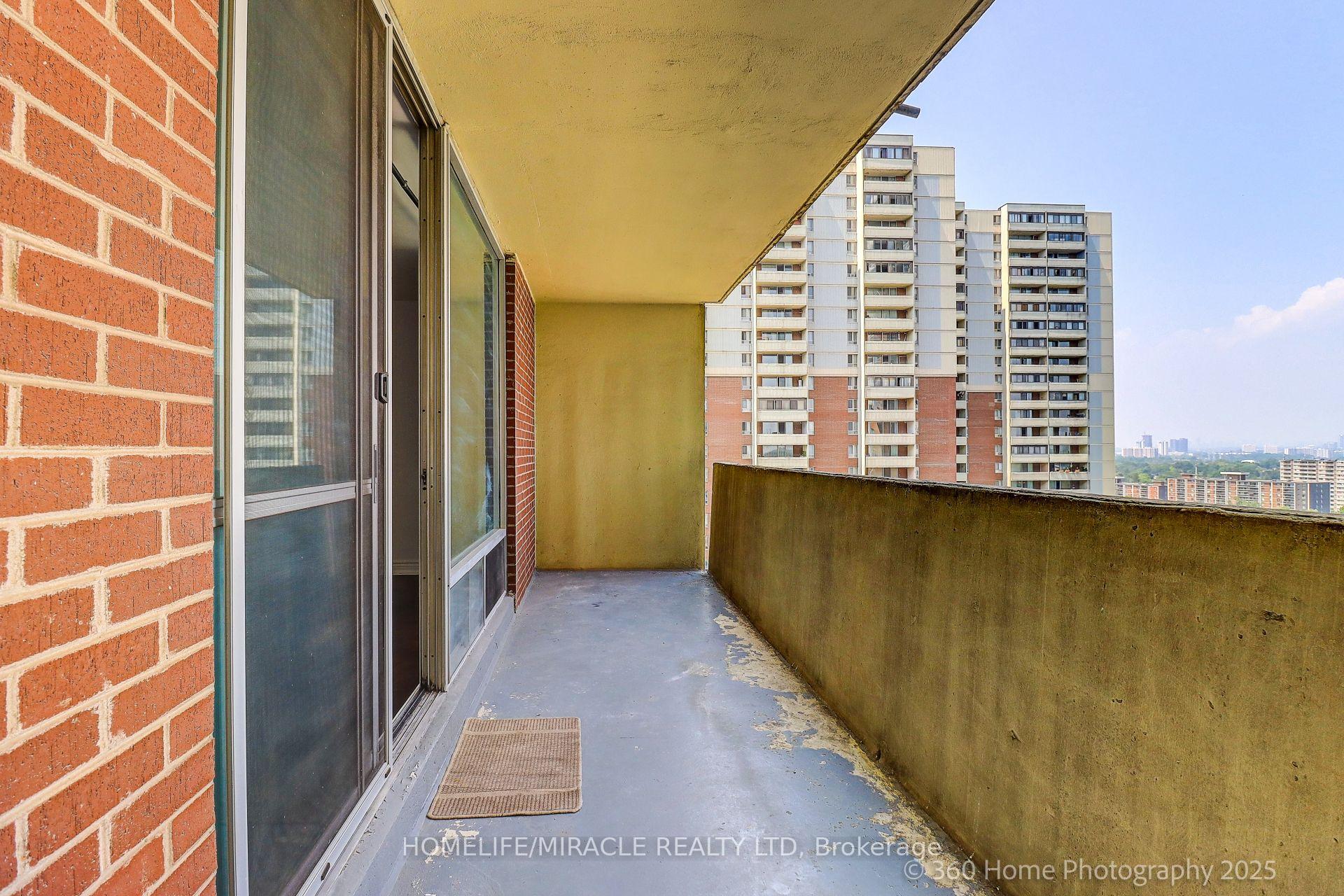 Photo 21 of Unit 1819, 5 Massey Square, Toronto, Crescent Town — HOMEH