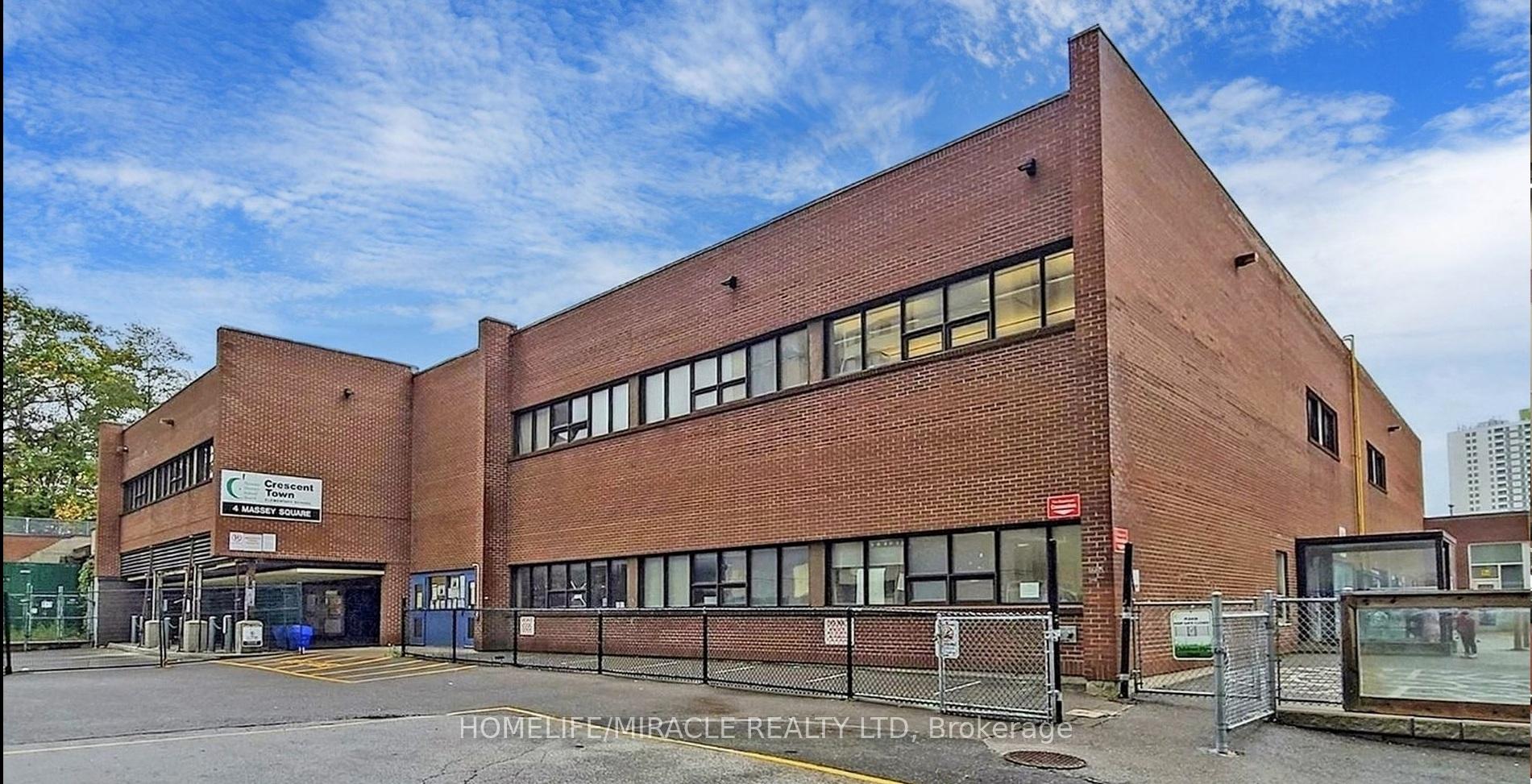 Photo 33 of Unit 1819, 5 Massey Square, Toronto, Crescent Town — HOMEH