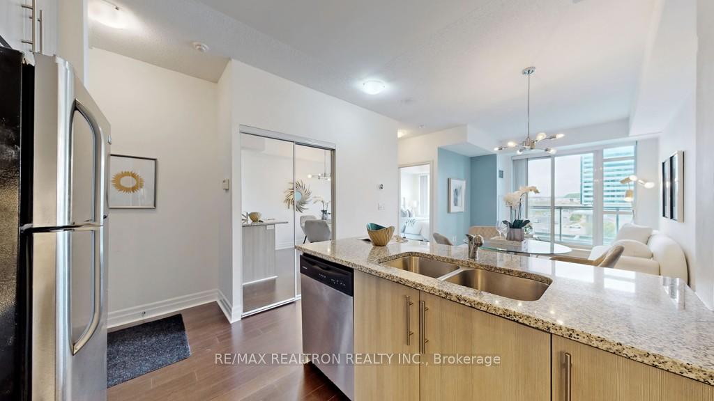 Photo 6 of Unit 417, 8110 Birchmount Road, Markham, Unionville — HOMEH