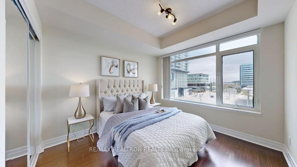 Photo 15 of Unit 417, 8110 Birchmount Road, Markham, Unionville — HOMEH