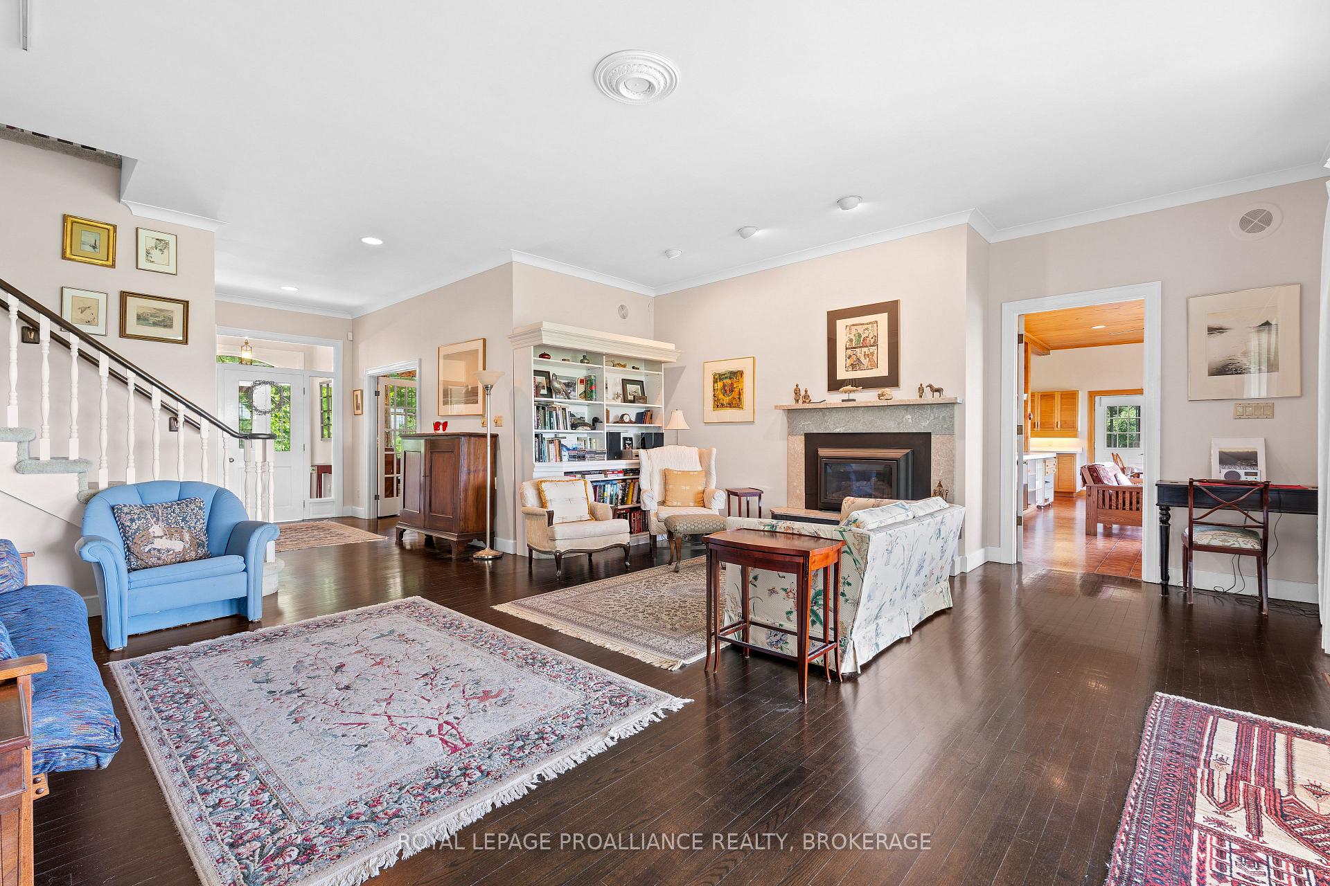 Photo 8 of 1597 Shales Road, Frontenac, Frontenac South — HOMEH