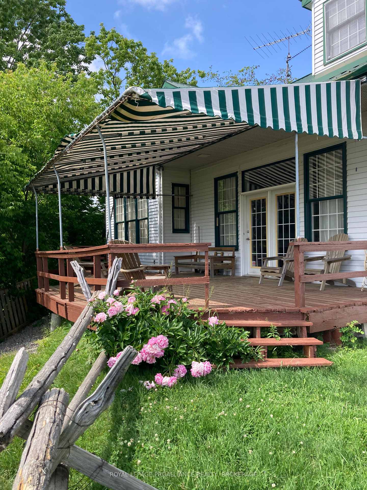 Photo 33 of 1597 Shales Road, Frontenac, Frontenac South — HOMEH