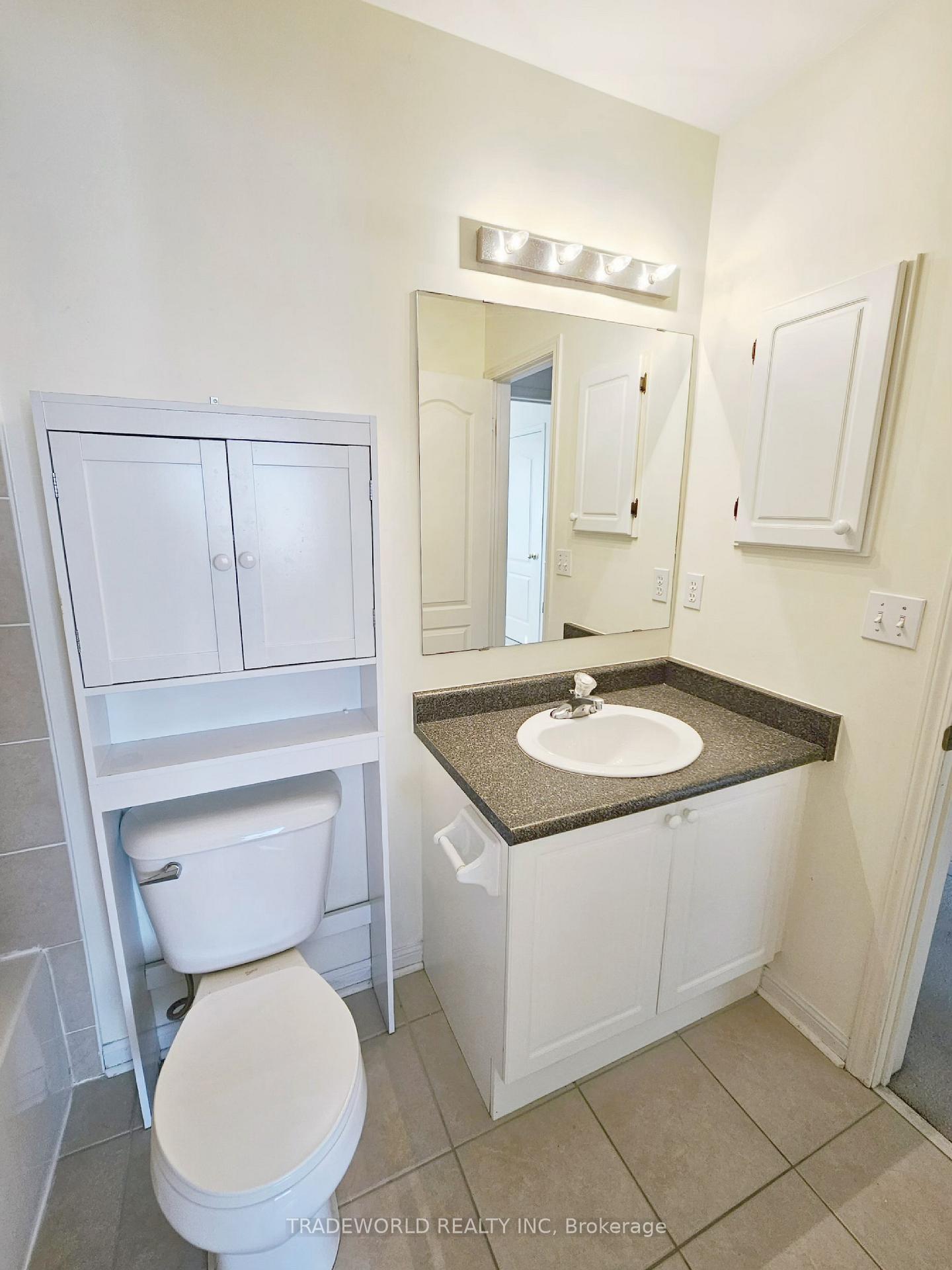 Photo 15 of 23 Nakina Way, Markham, Village Green-South Unionville — HOMEH