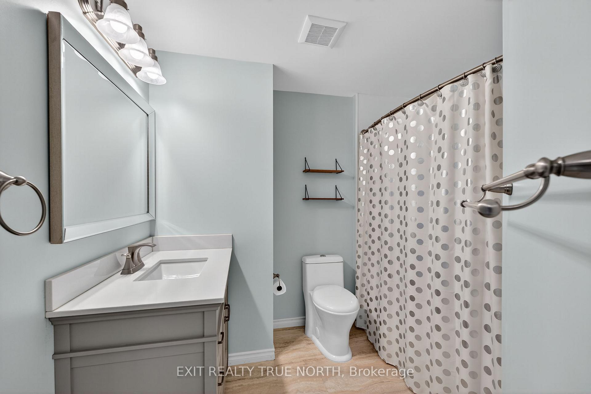 Photo 18 of 28 Lee Crescent, Barrie, Holly — HOMEH