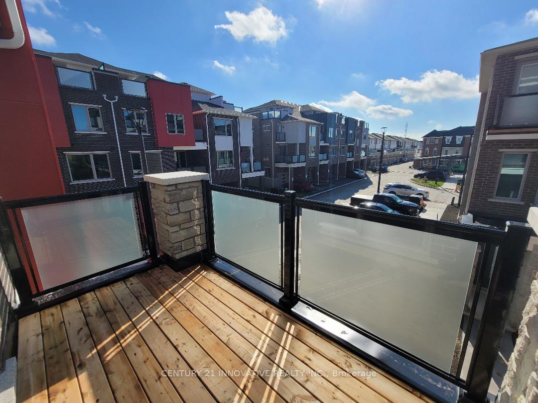 Photo 7 of Unit 602, 1034 Reflection Place, Pickering, Rural Pickering — HOMEH