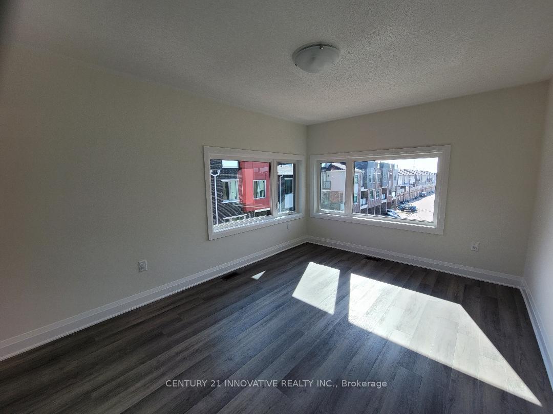 Photo 16 of Unit 602, 1034 Reflection Place, Pickering, Rural Pickering — HOMEH