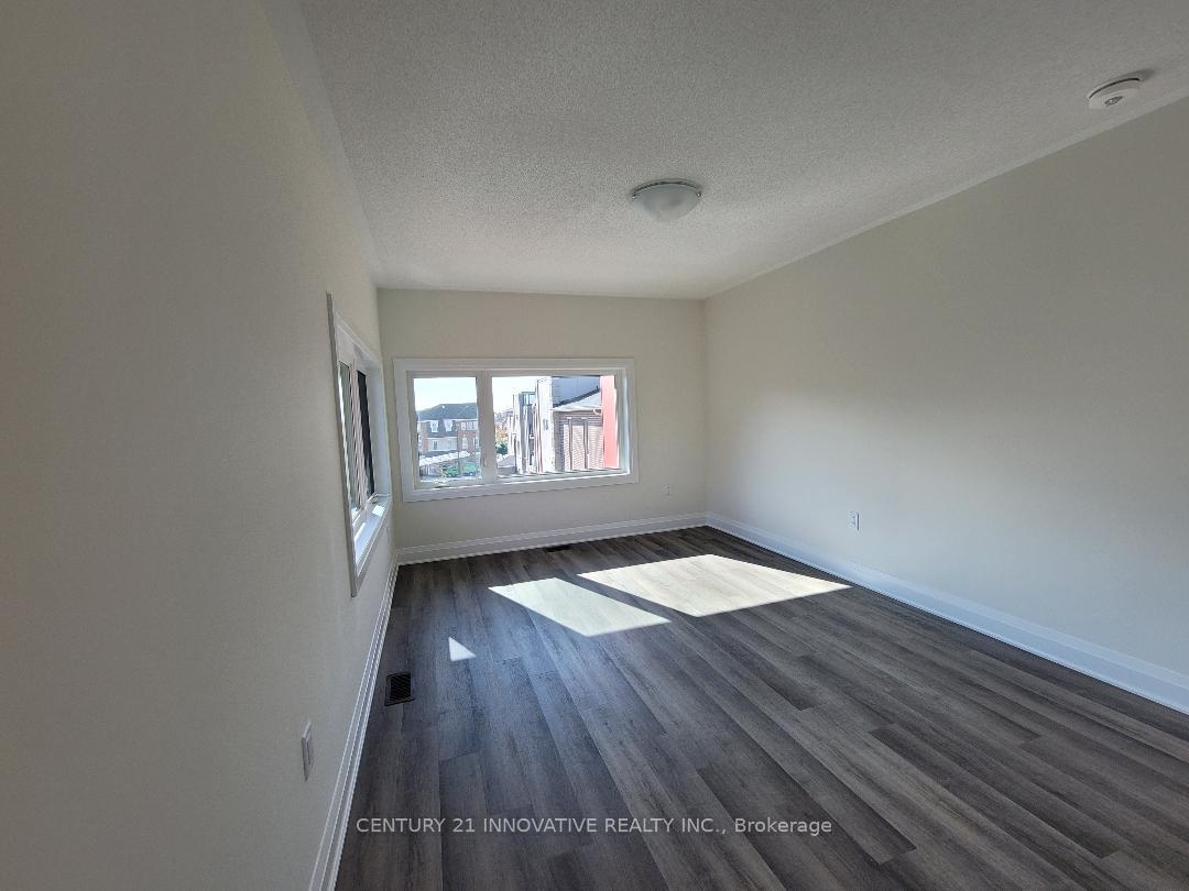 Photo 21 of Unit 602, 1034 Reflection Place, Pickering, Rural Pickering — HOMEH