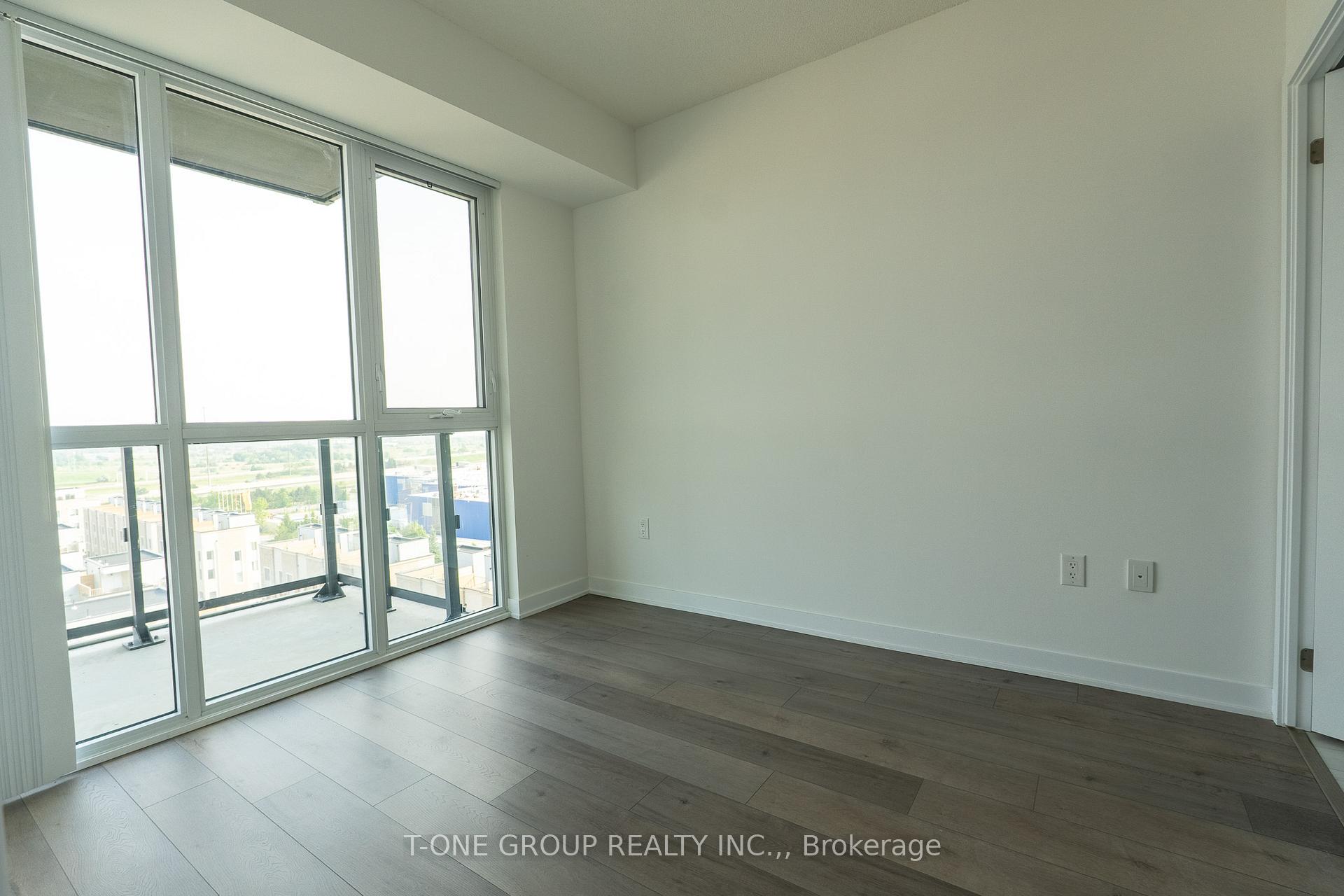 Photo 17 of Unit 808, 10 Honeycrisp Crescent, Vaughan, Vaughan Corporate Centre — HOMEH