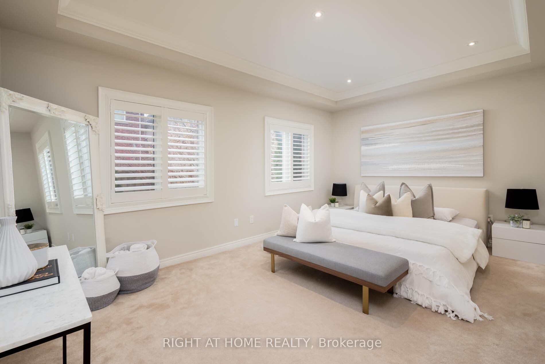 Photo 25 of 19 Weslock Crescent, Aurora, Bayview Northeast — HOMEH