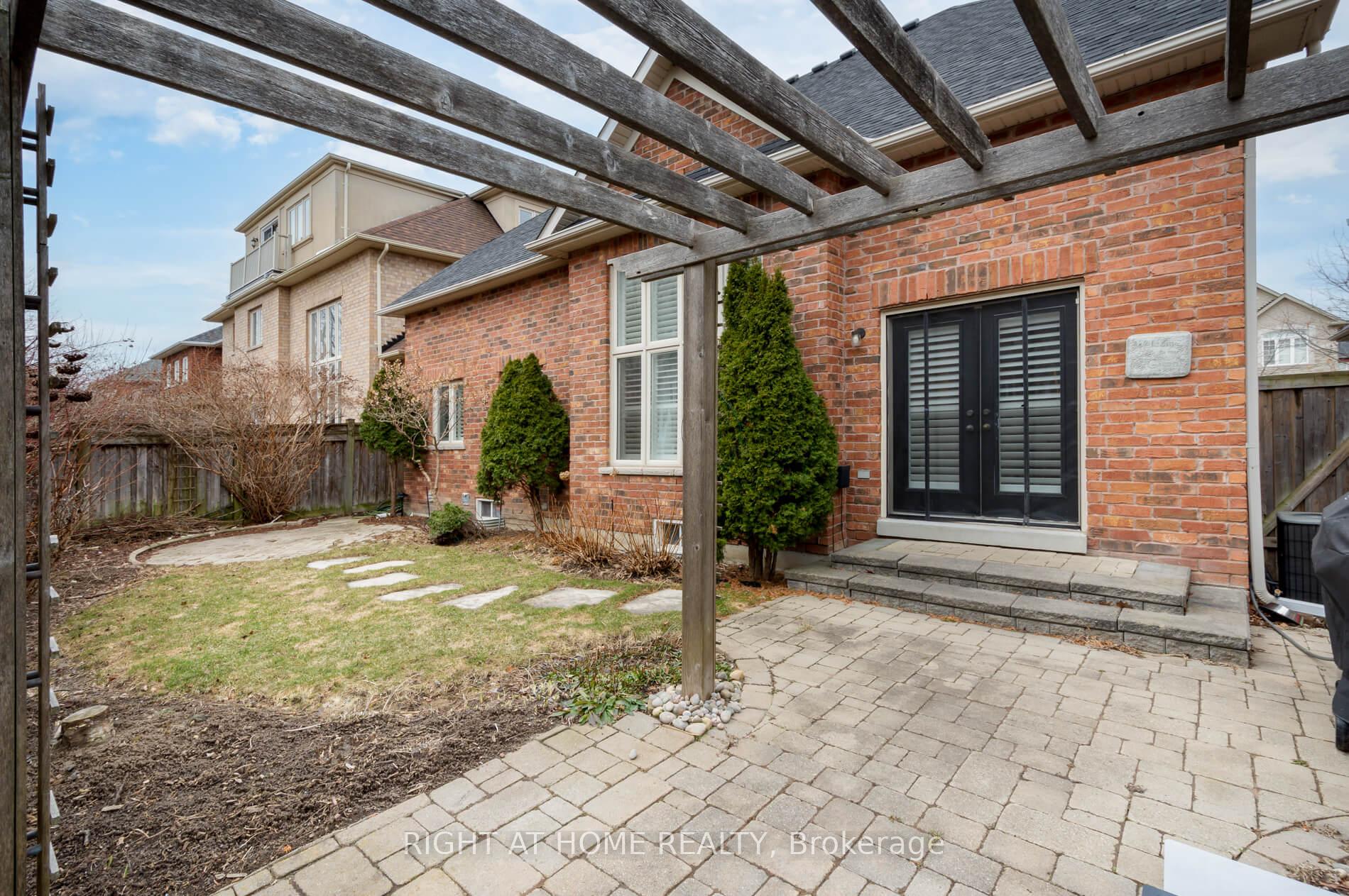 Photo 41 of 19 Weslock Crescent, Aurora, Bayview Northeast — HOMEH
