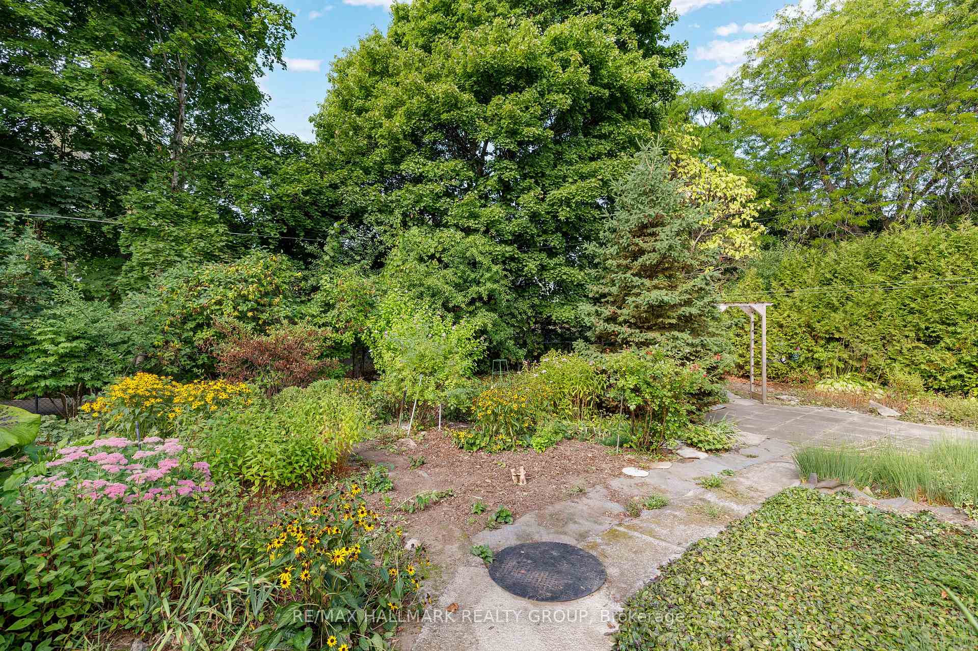 Photo 34 of 64 Ferguson Drive, Brockville — HOMEH