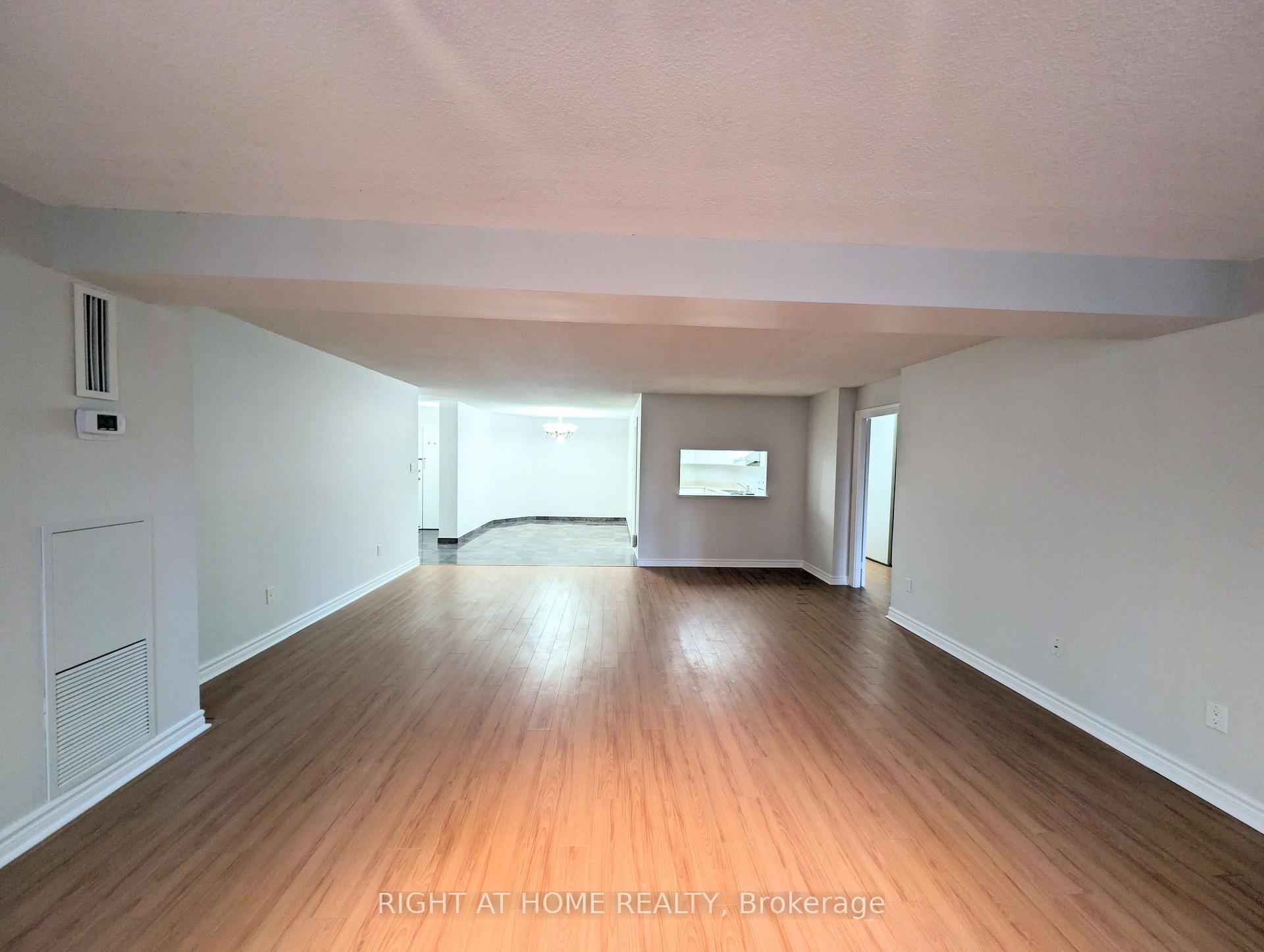 Photo 8 of Unit 506, 280 Simcoe Street, Toronto, Kensington-Chinatown — HOMEH