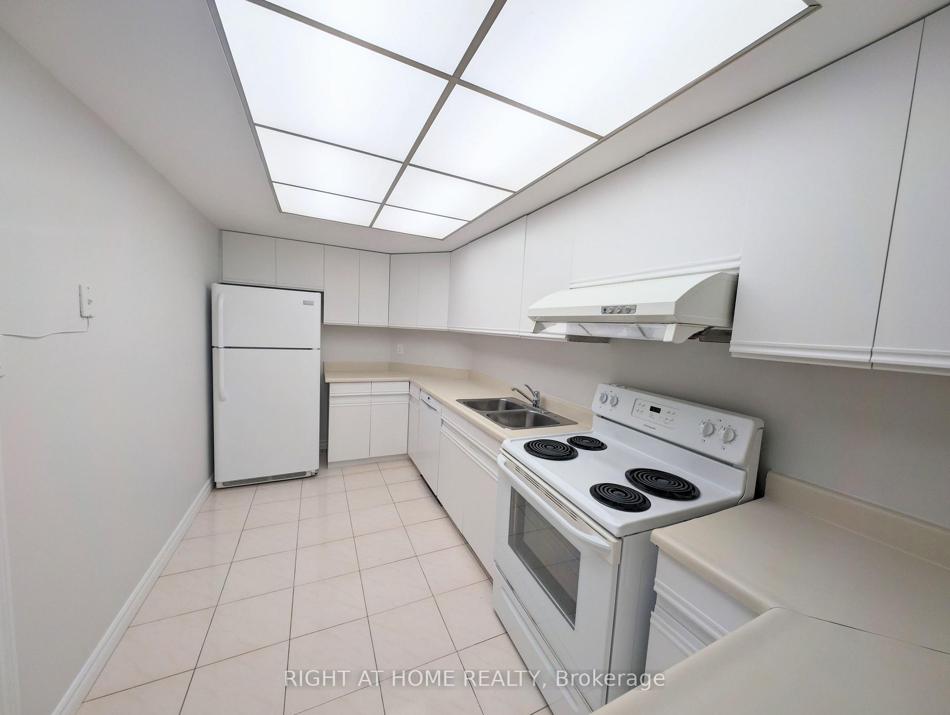Photo 15 of Unit 506, 280 Simcoe Street, Toronto, Kensington-Chinatown — HOMEH