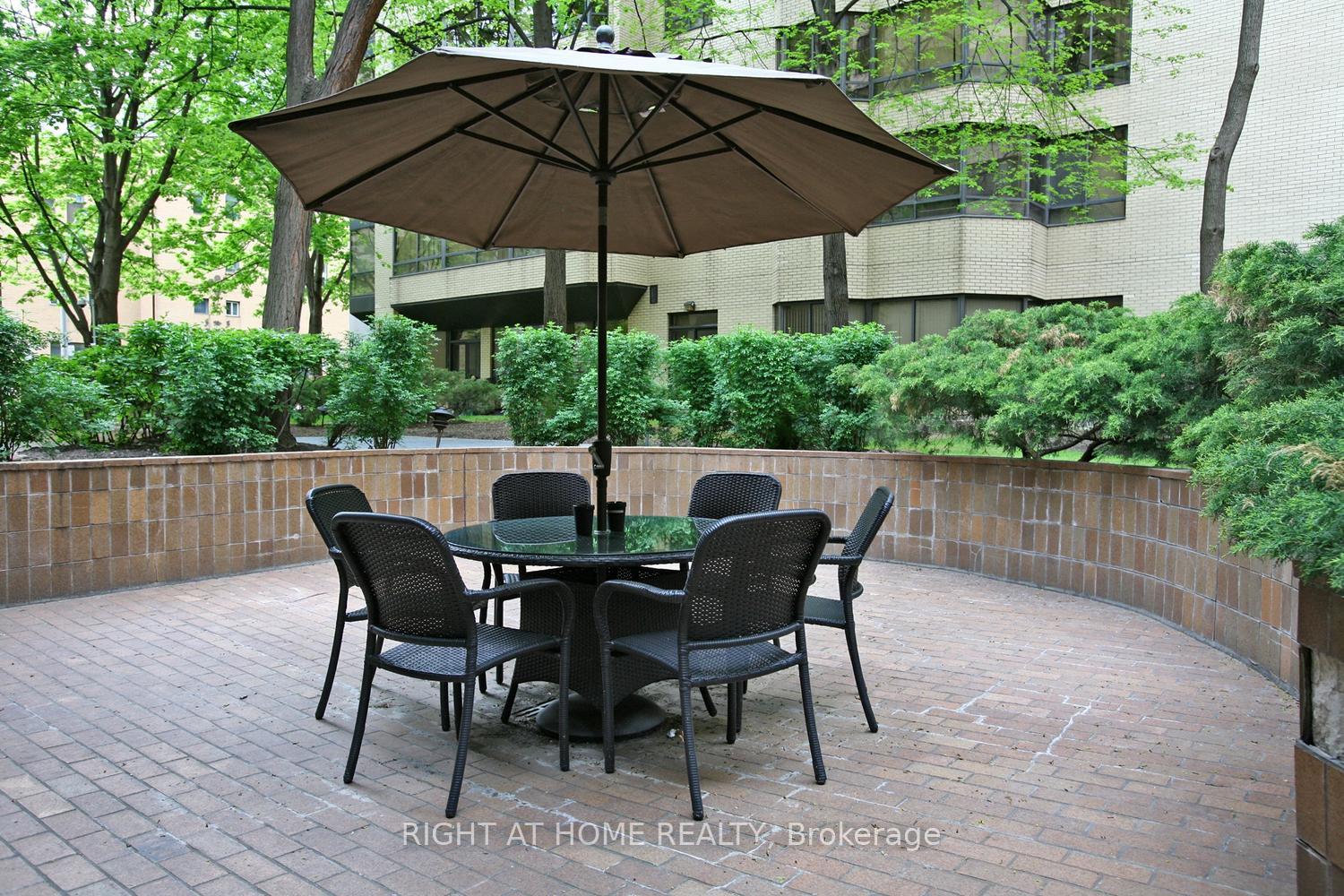 Photo 24 of Unit 506, 280 Simcoe Street, Toronto, Kensington-Chinatown — HOMEH