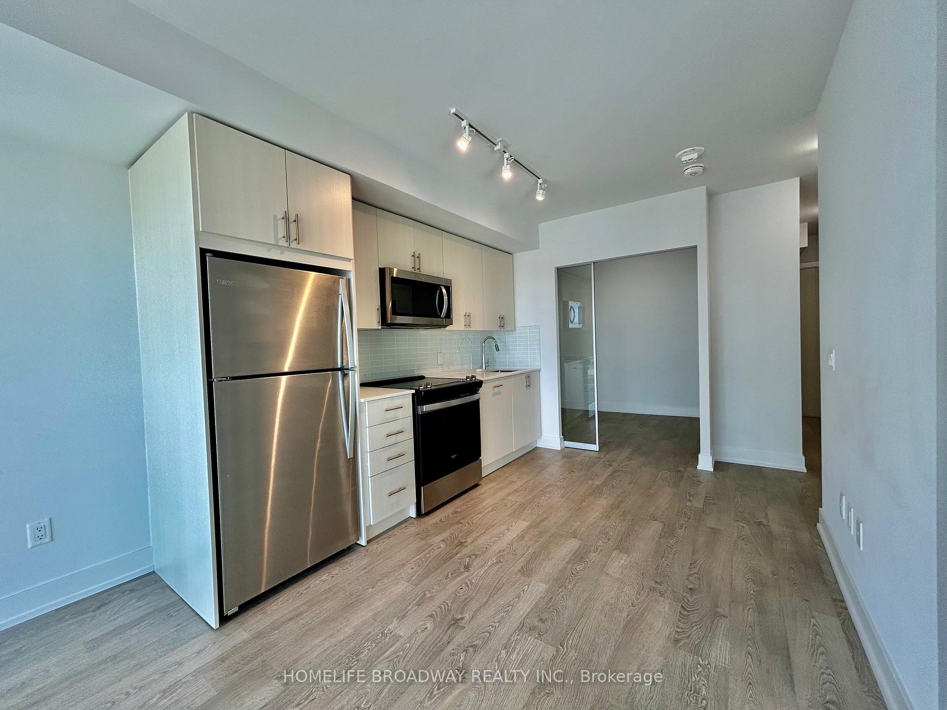 Photo 3 of Unit 2415, 2550 Simcoe Street N, Oshawa, Windfields — HOMEH