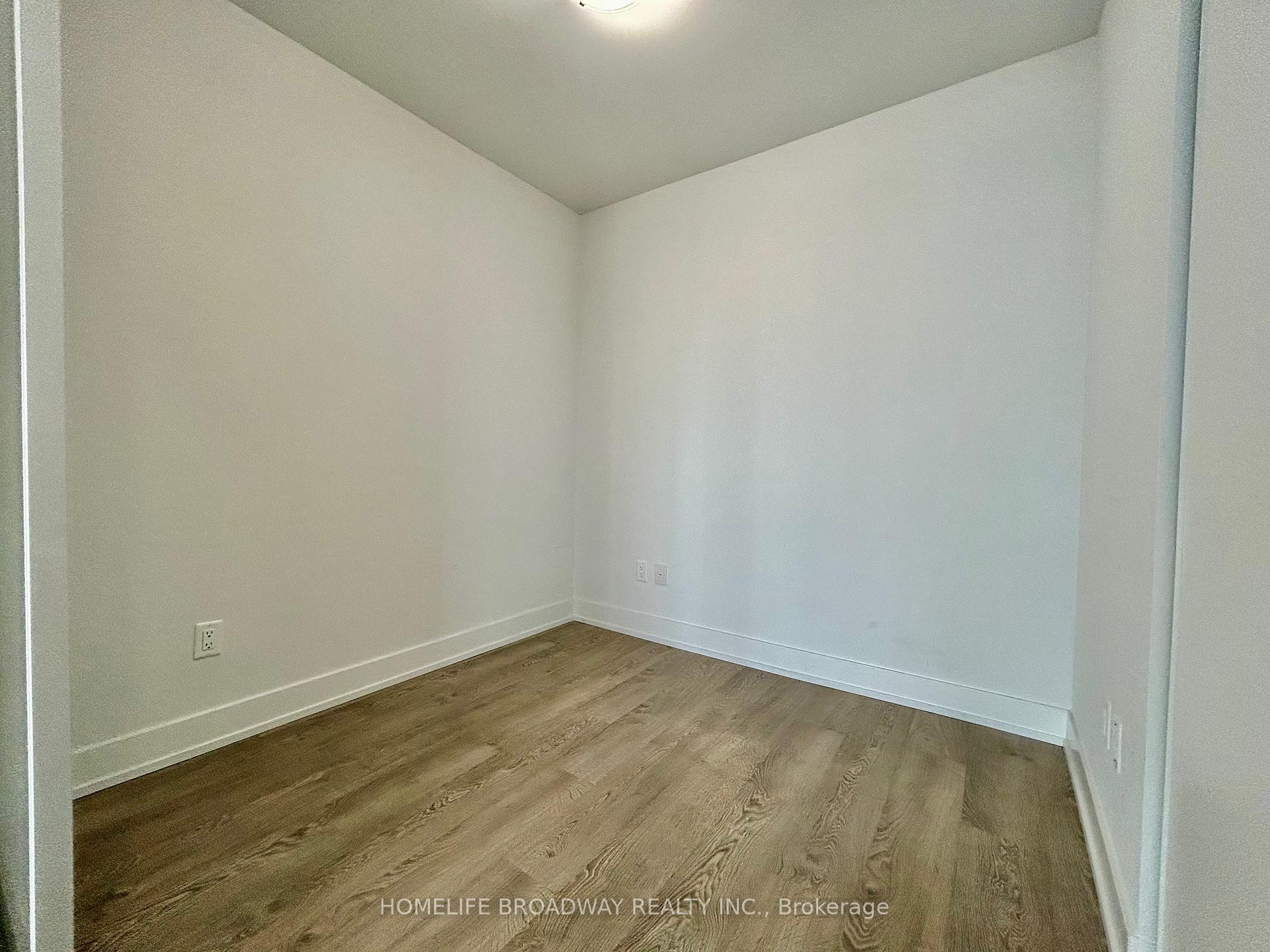 Photo 9 of Unit 2415, 2550 Simcoe Street N, Oshawa, Windfields — HOMEH