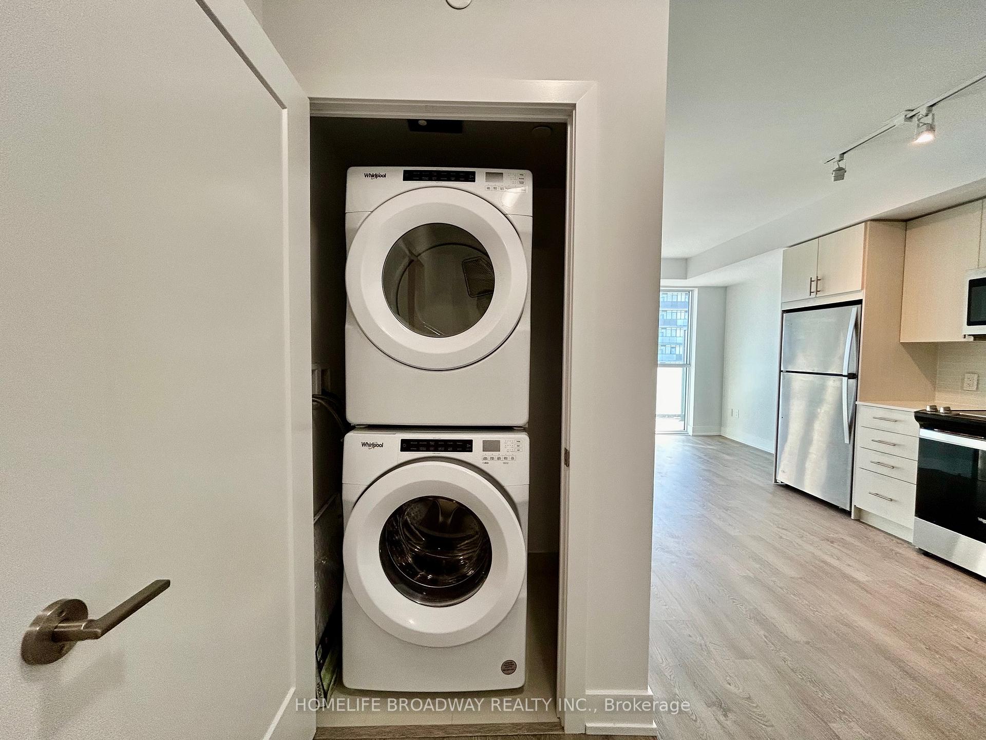 Photo 10 of Unit 2415, 2550 Simcoe Street N, Oshawa, Windfields — HOMEH