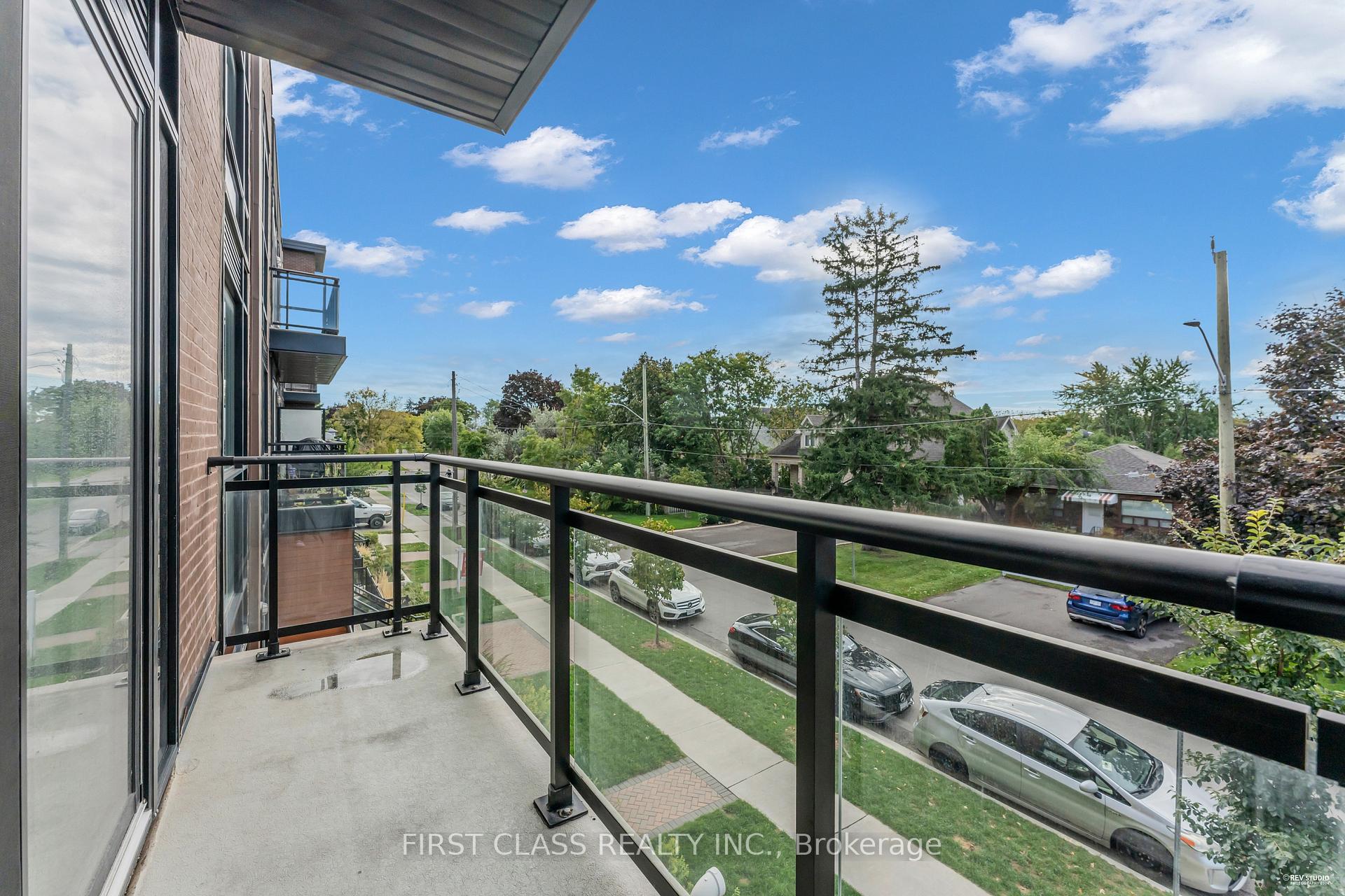 Photo 21 of Unit Suite 1003 unit 68, 32 Coles Avenue, Vaughan, Vaughan Grove — HOMEH