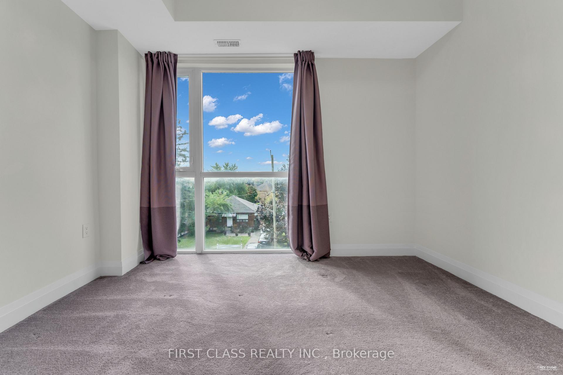 Photo 25 of Unit Suite 1003 unit 68, 32 Coles Avenue, Vaughan, Vaughan Grove — HOMEH