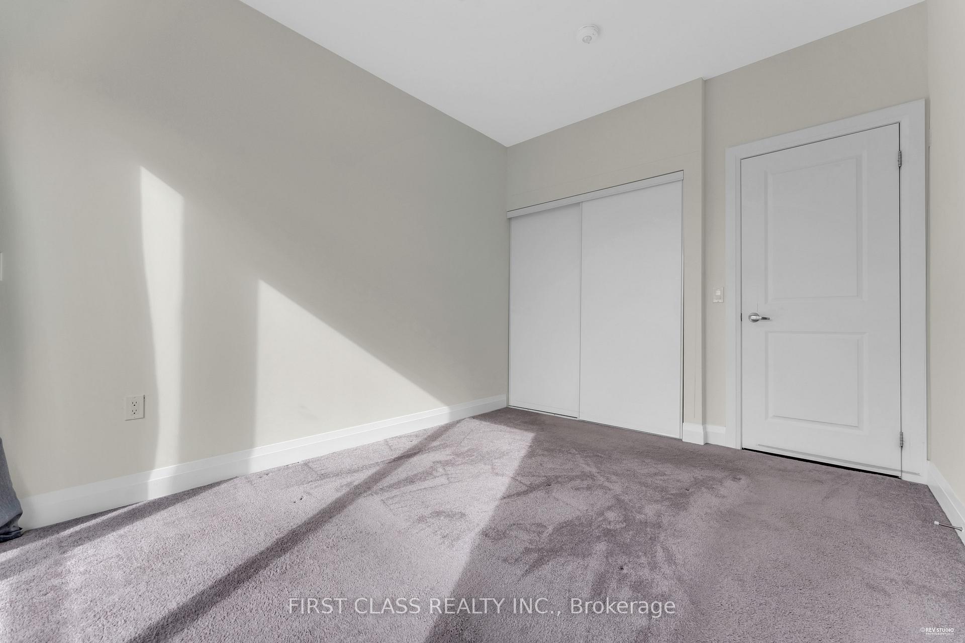 Photo 30 of Unit Suite 1003 unit 68, 32 Coles Avenue, Vaughan, Vaughan Grove — HOMEH