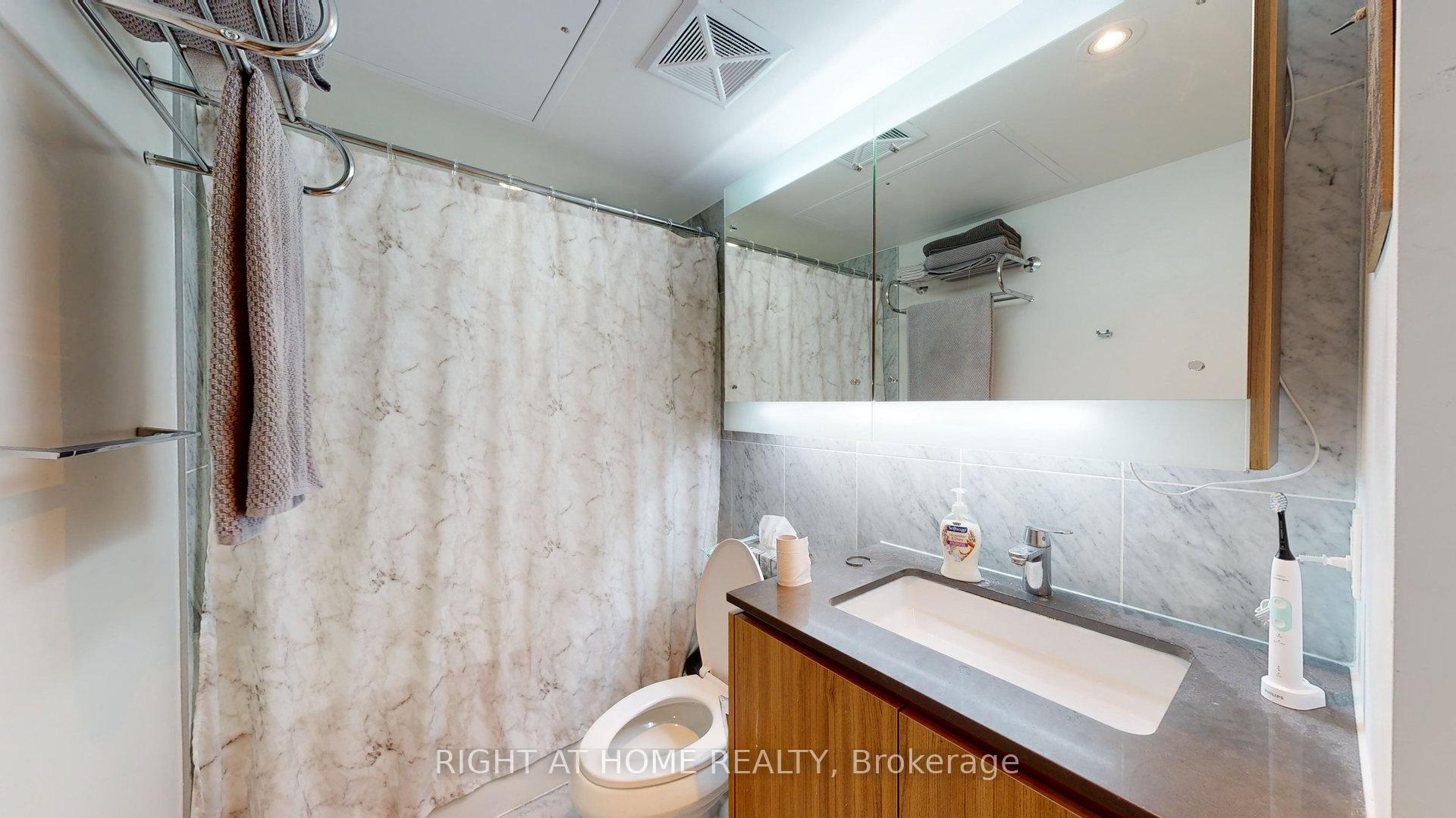 Photo 25 of Unit 1002, 80 Queens Wharf Road, Toronto, Waterfront Communities — HOMEH