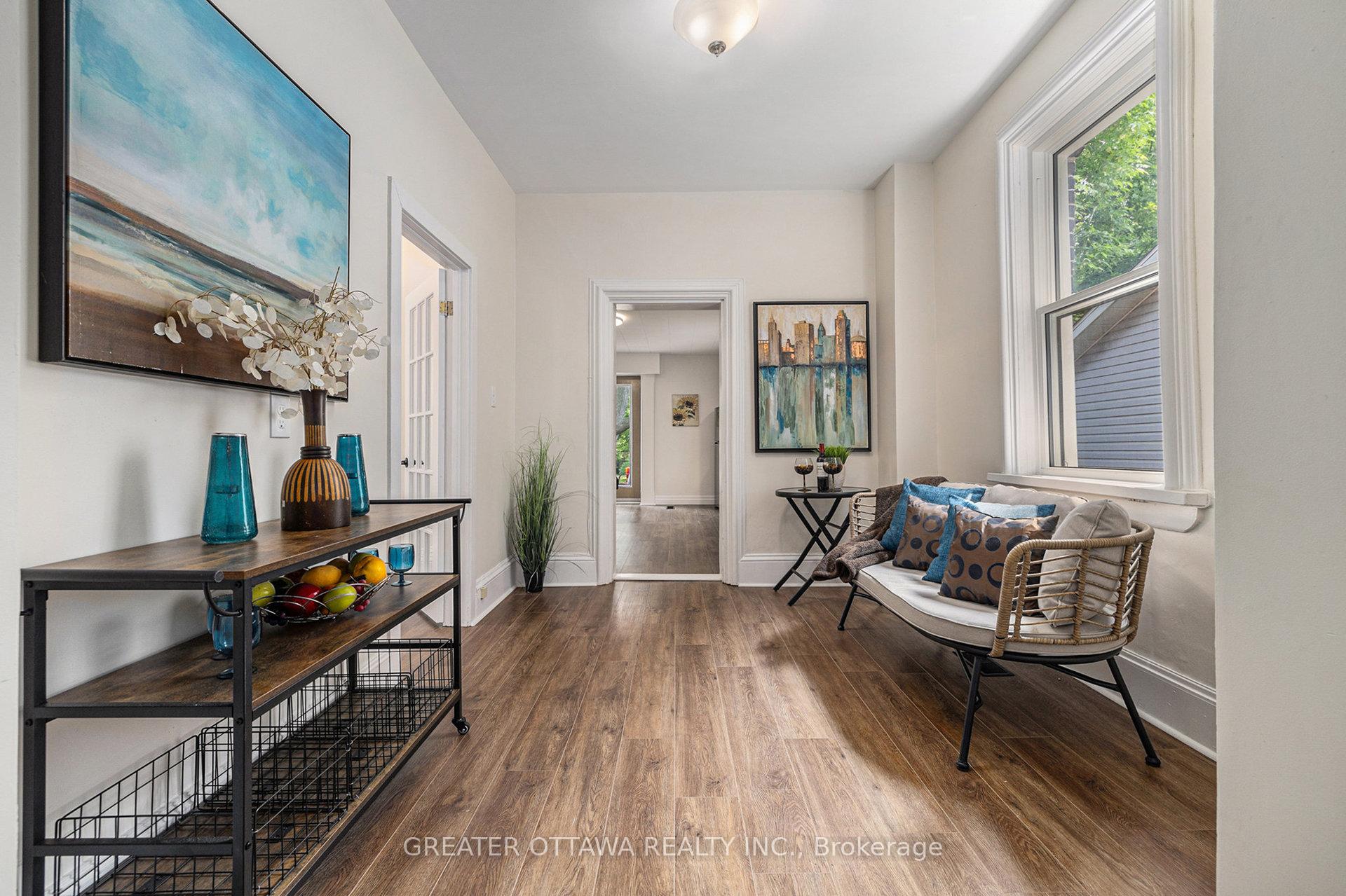 Photo 8 of 66 Lake Avenue E, Carleton Place — HOMEH