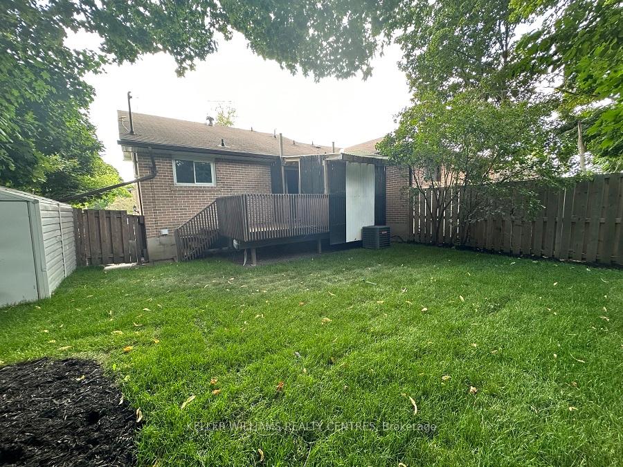Photo 10 of Unit upper, 20 Queen Street, Barrie, Codrington — HOMEH
