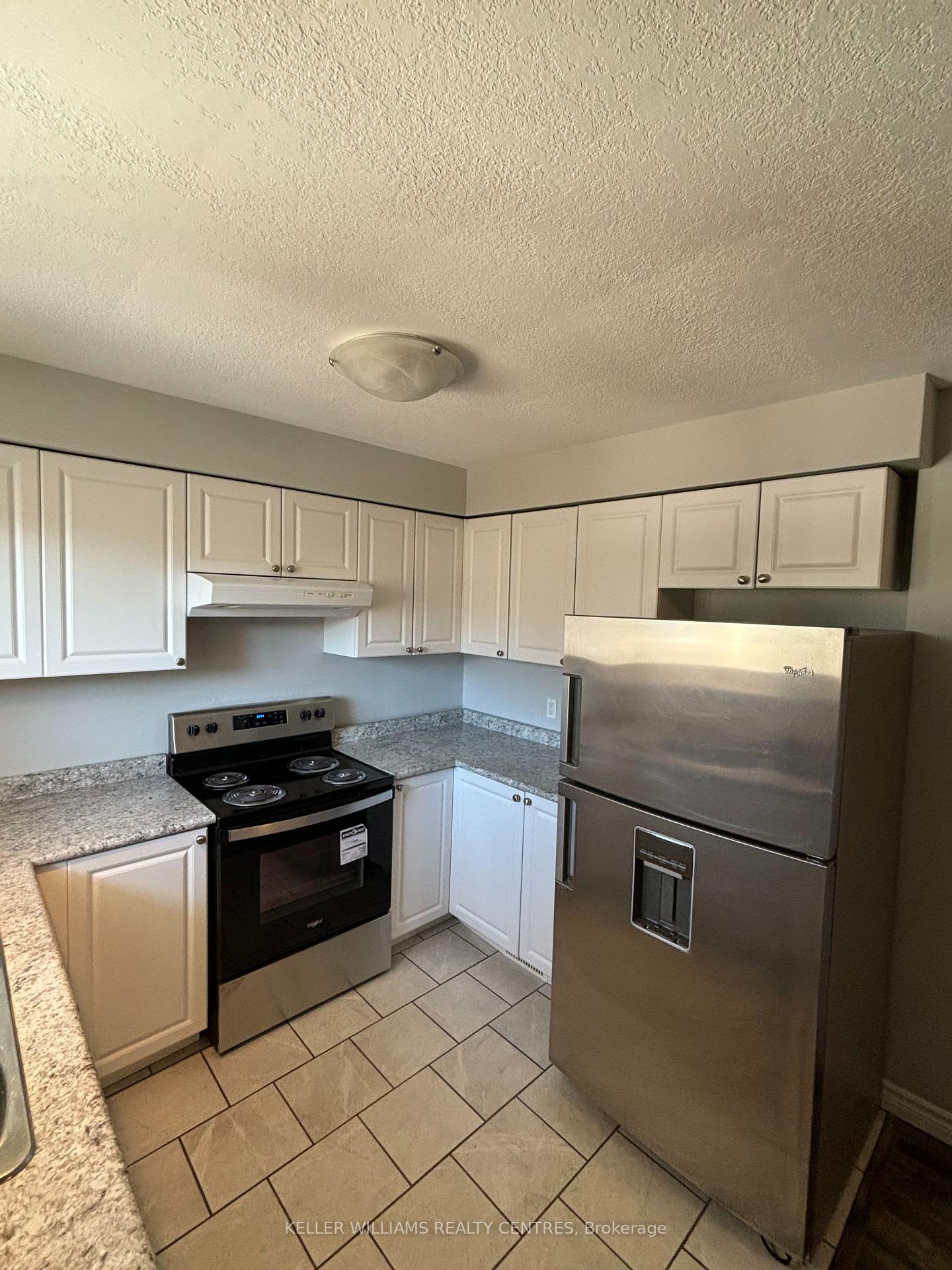 Photo 14 of Unit upper, 20 Queen Street, Barrie, Codrington — HOMEH