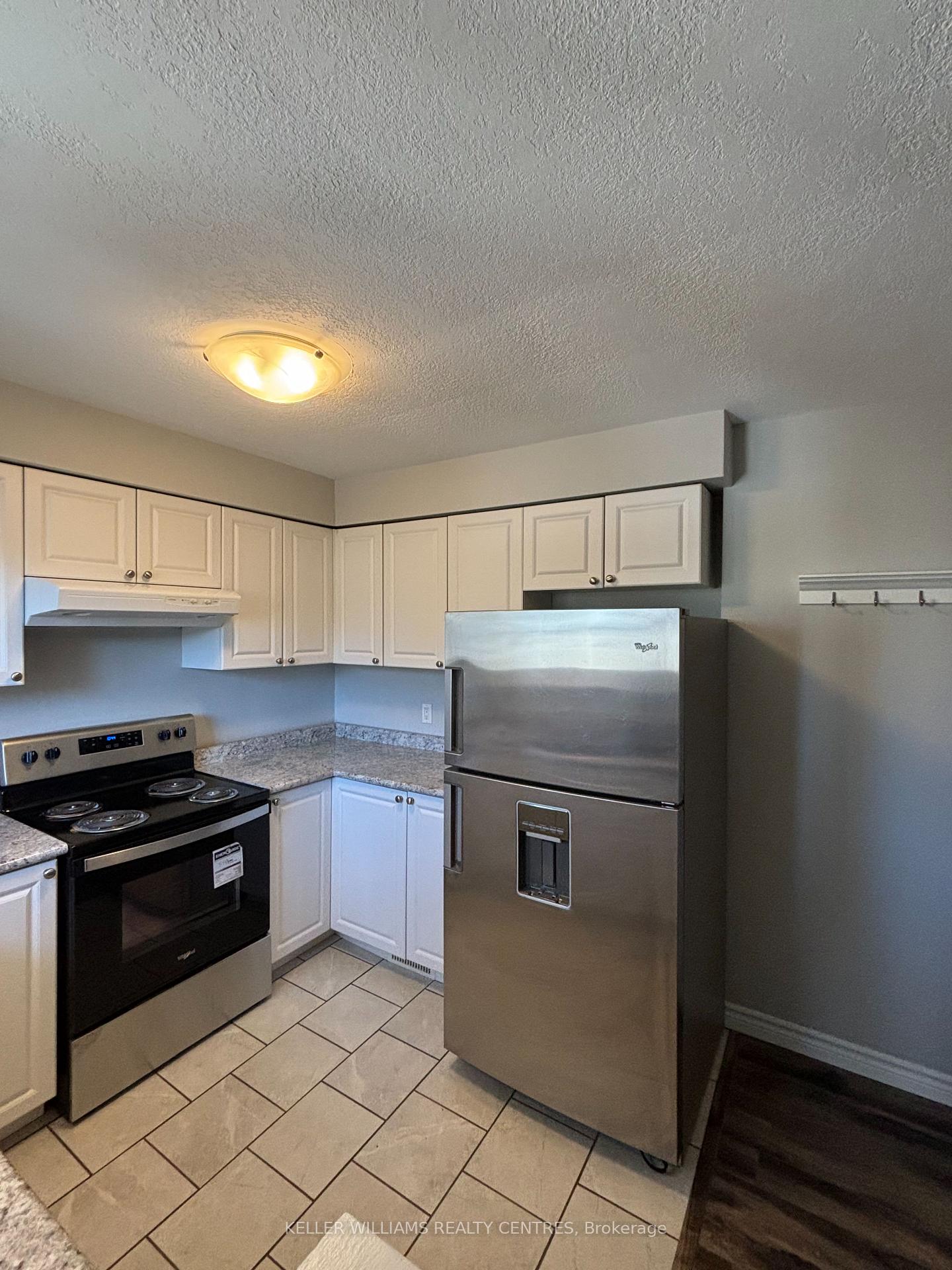 Photo 19 of Unit upper, 20 Queen Street, Barrie, Codrington — HOMEH