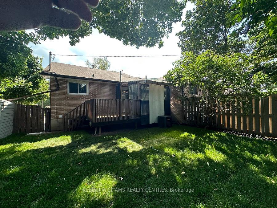 Photo 22 of Unit upper, 20 Queen Street, Barrie, Codrington — HOMEH