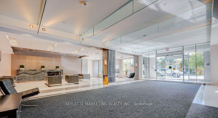 Photo 4 of Unit 2401, 7165 Yonge Street N, Markham, Grandview — HOMEH