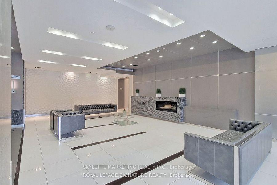 Photo 6 of Unit 2401, 7165 Yonge Street N, Markham, Grandview — HOMEH