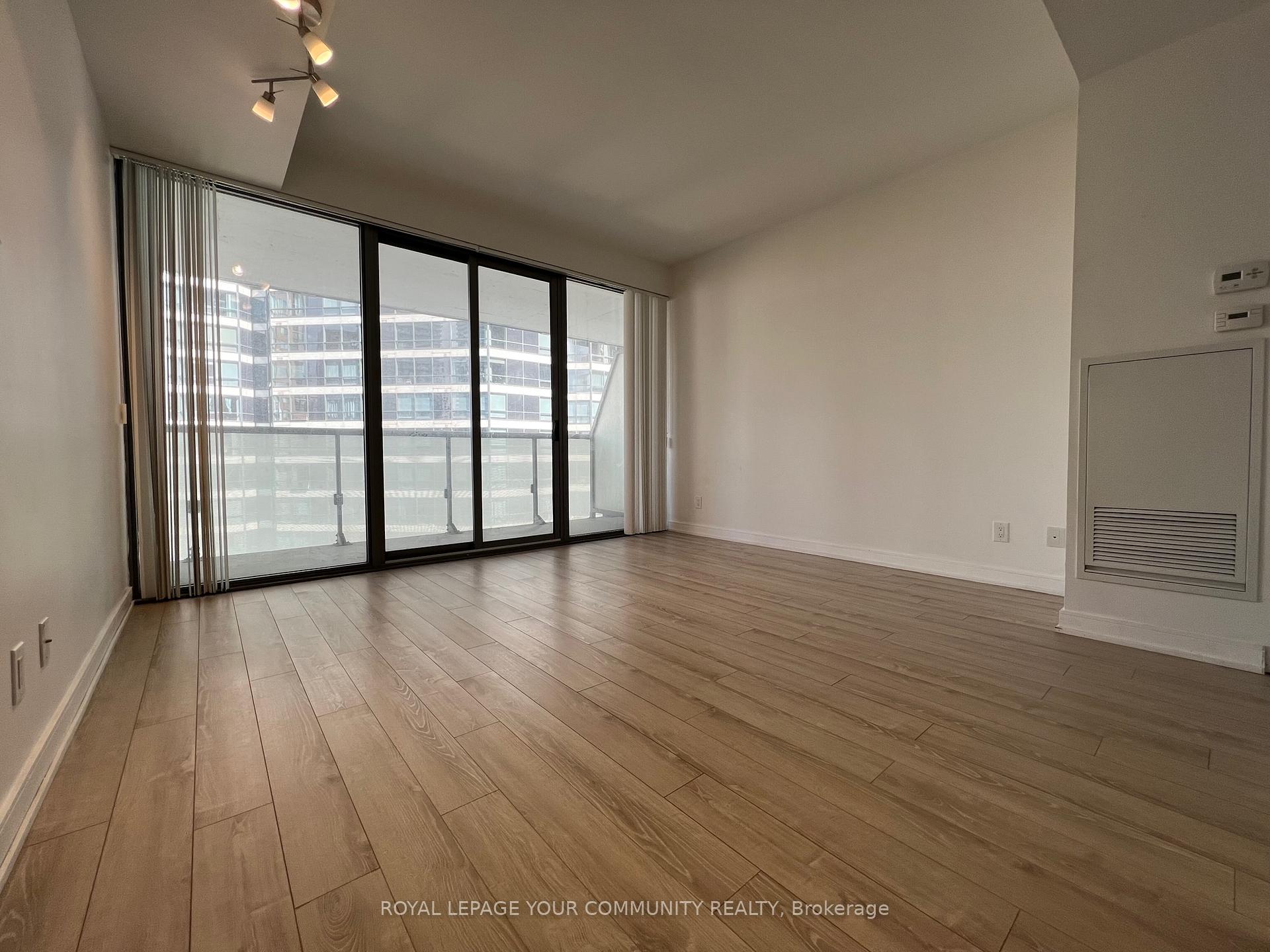 Photo 2 of Unit 902, 57 St Joseph Street, Toronto, Bay Street Corridor — HOMEH