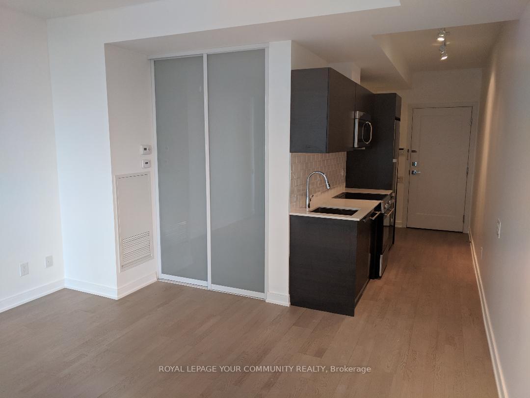 Photo 6 of Unit 902, 57 St Joseph Street, Toronto, Bay Street Corridor — HOMEH