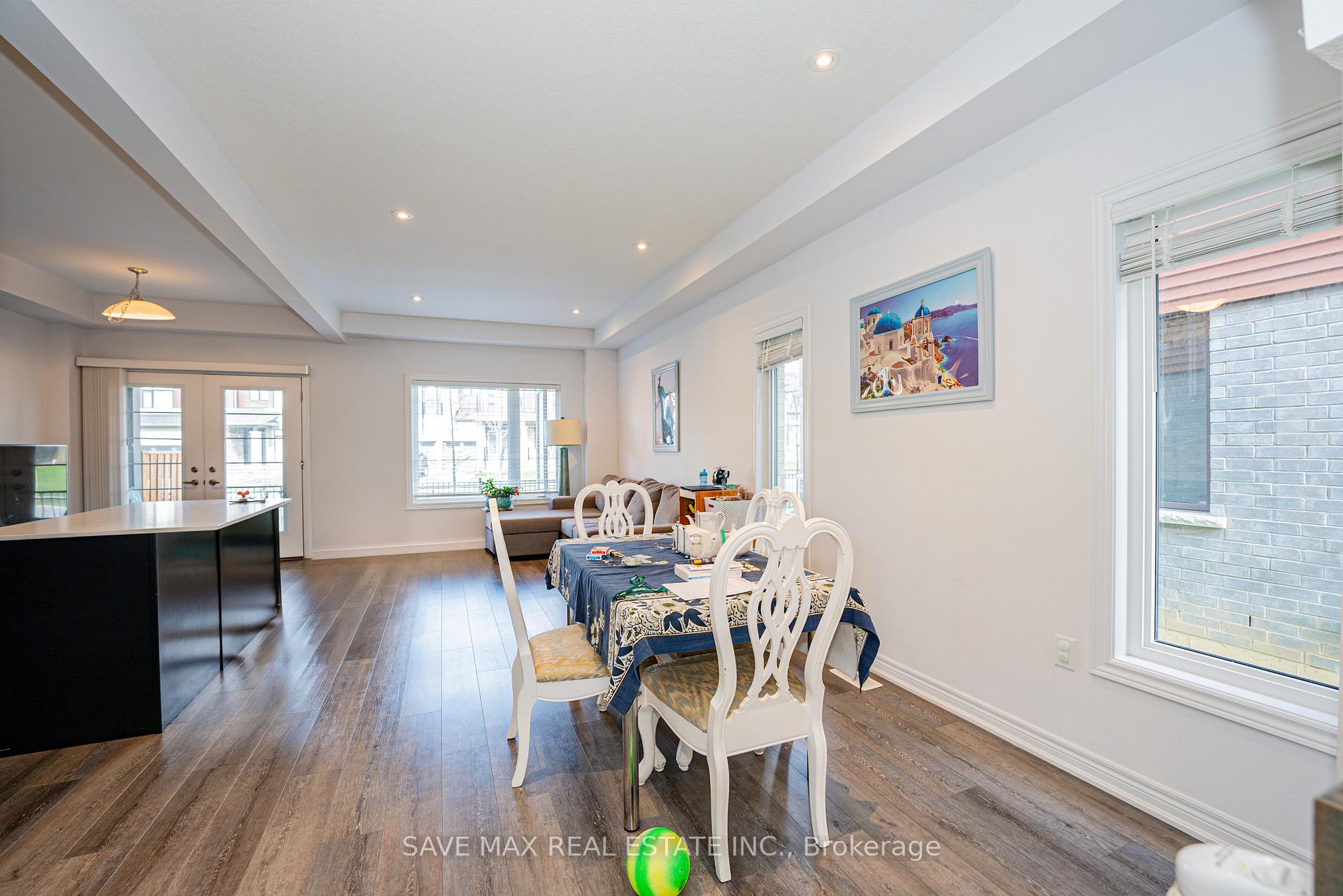 Photo 9 of Unit 97, 120 Court Drive, Brant, Paris — HOMEH