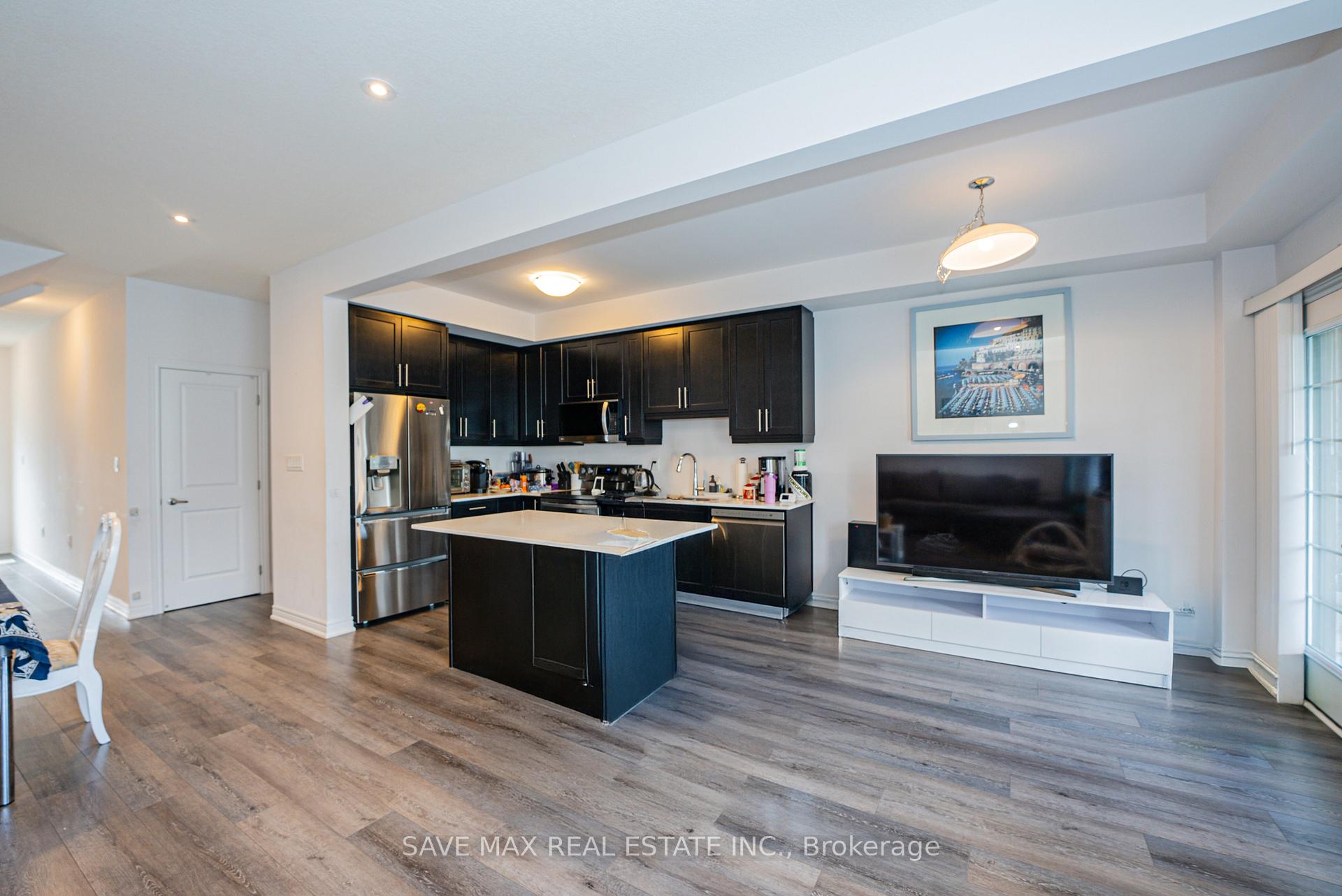 Photo 8 of Unit 97, 120 Court Drive, Brant, Paris — HOMEH